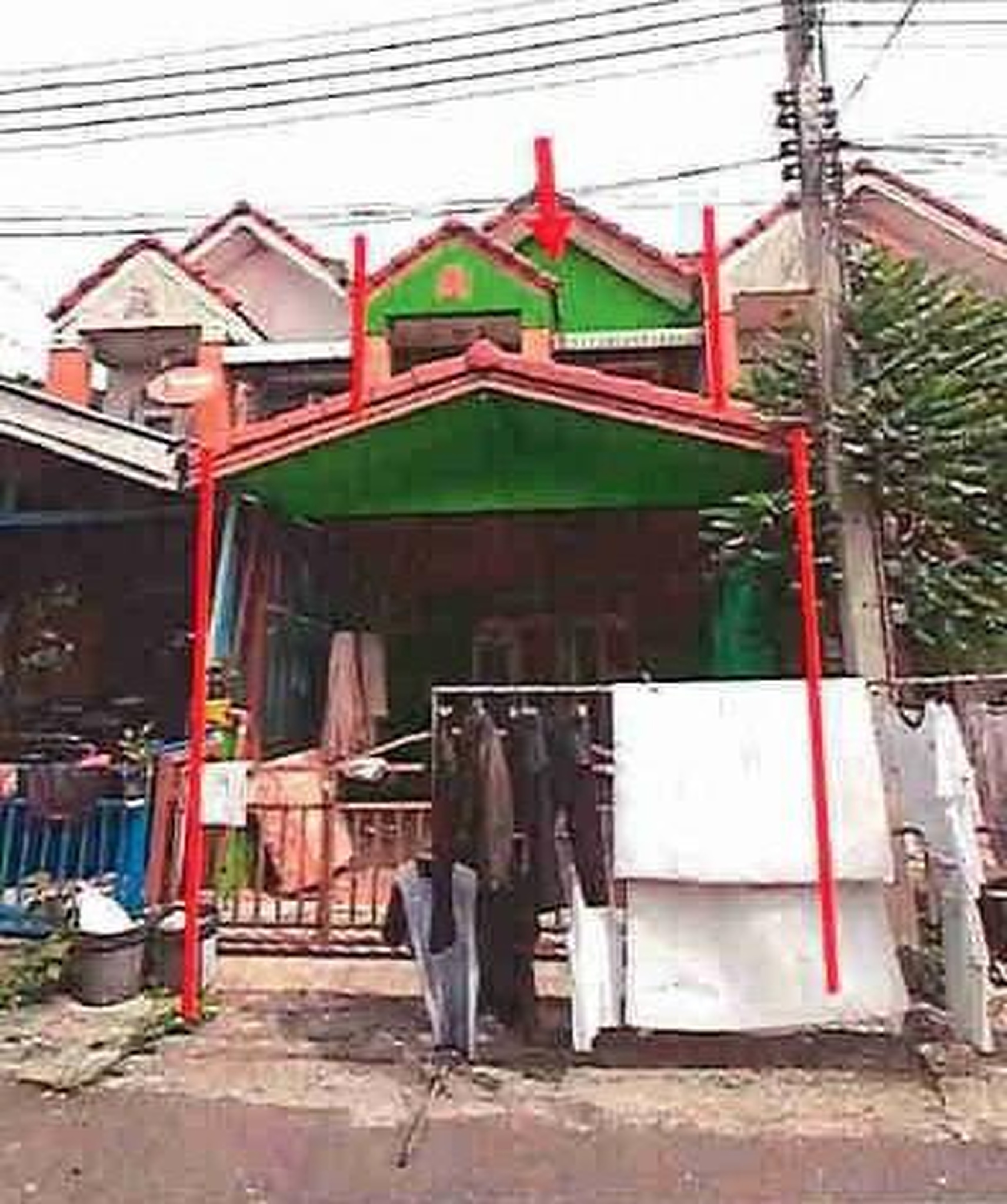 ทรัพย์สถาบันโดย GHB ทาวน์เฮาส์  สามพราน นครปฐม