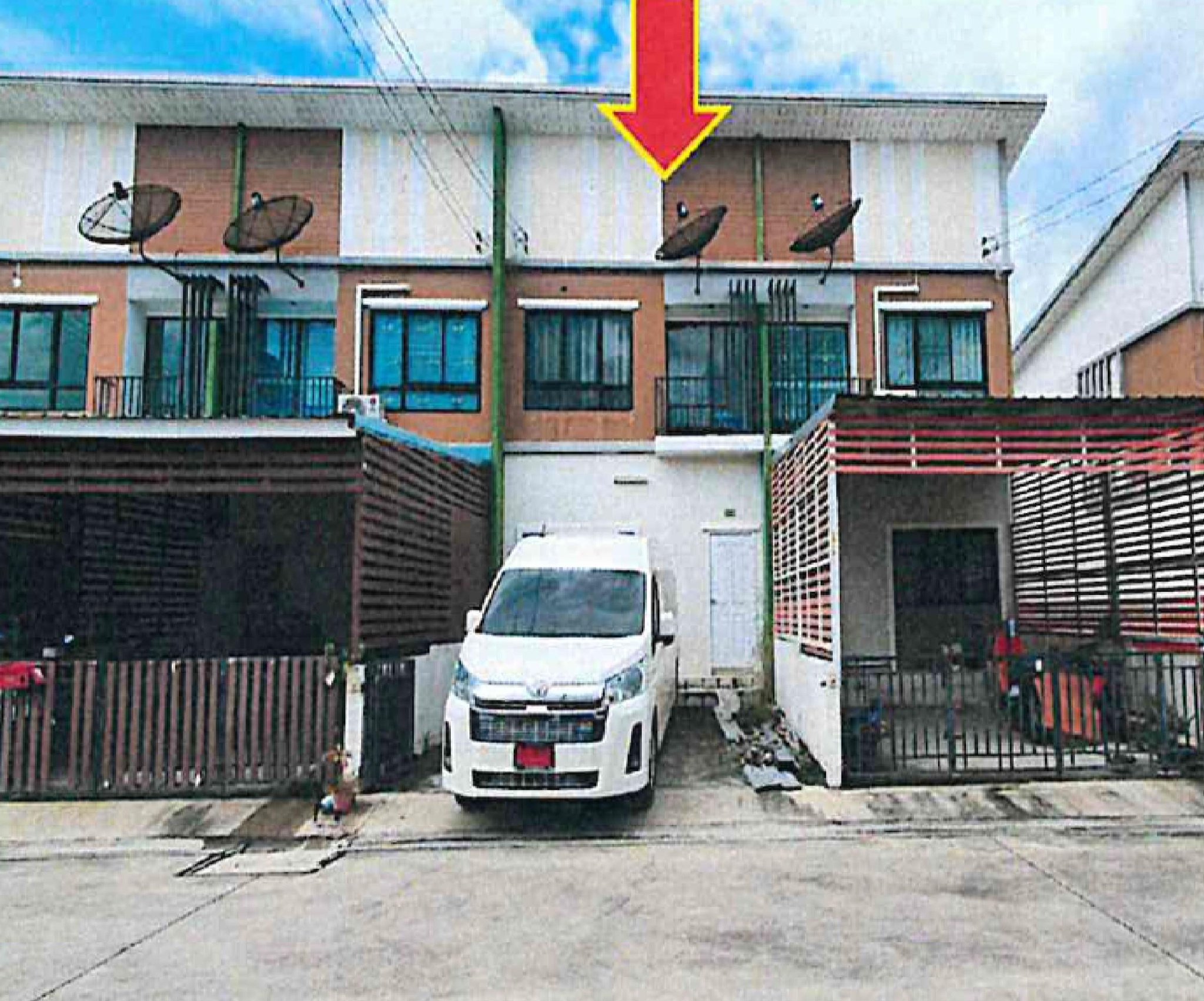 ทรัพย์สถาบันโดย GHB ทาวน์เฮาส์ เอสซี วิลเลจ อีสเทิร์น-บ่อวิน (SC Village Eastern-Bowin)