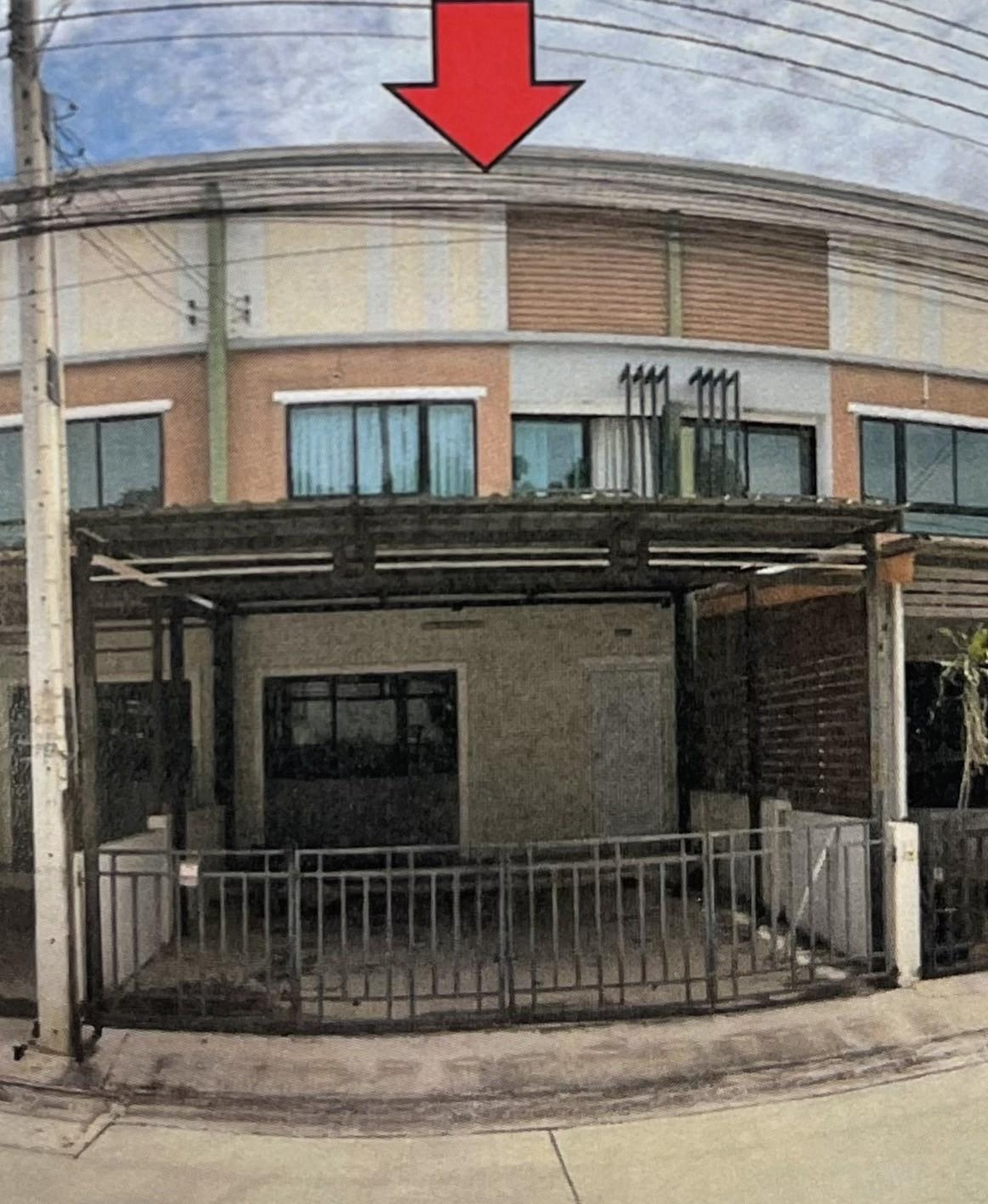 ทรัพย์สถาบันโดย GHB ทาวน์เฮาส์ เอสซี วิลเลจ อีสเทิร์น-บ่อวิน (SC Village Eastern-Bowin)
