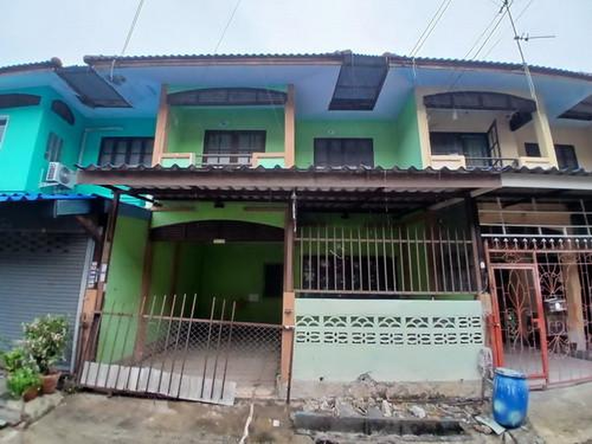 ทรัพย์สถาบันโดย GHB ทาวน์เฮาส์ ธัญบุรี ปทุมธานี