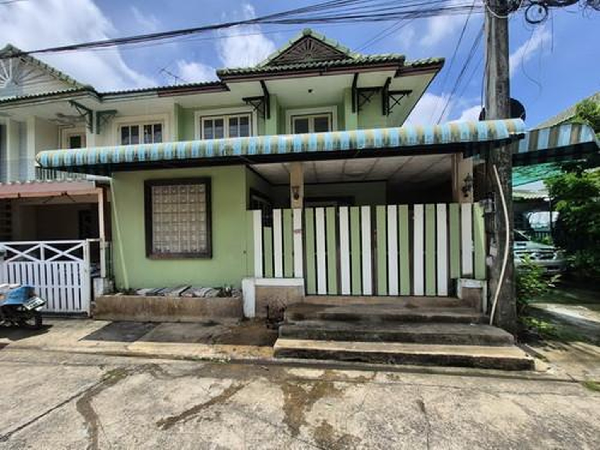 ทรัพย์สถาบันโดย GHB ทาวน์เฮาส์ บ้านพฤกษา 12 รังสิต-คลองสาม (Baan Pruksa 12 Rangsit-Klong 3)