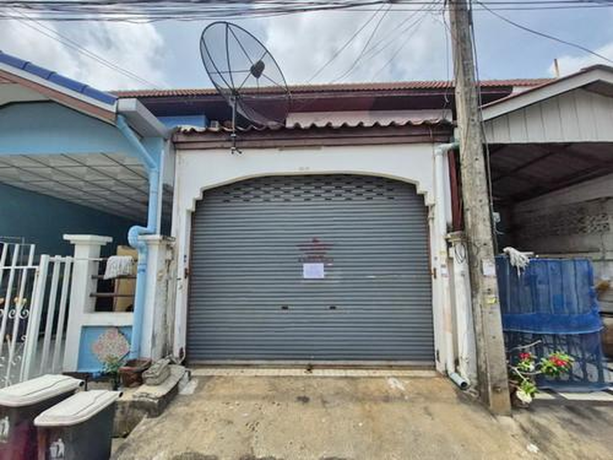ทรัพย์สถาบันโดย GHB ทาวน์เฮาส์ ฉัตรไพลิน ลาดหลุมแก้ว (Chatrapailin Latlumkaew)