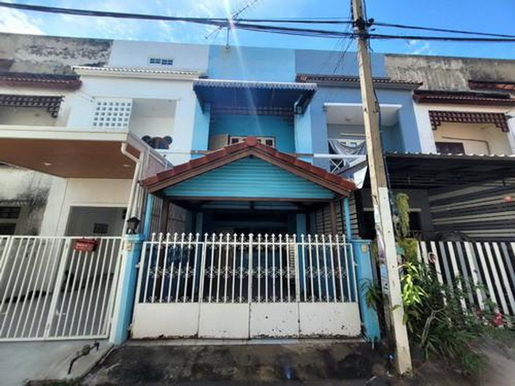 ทรัพย์สถาบันโดย GHB ทาวน์เฮาส์  ธัญบุรี ปทุมธานี