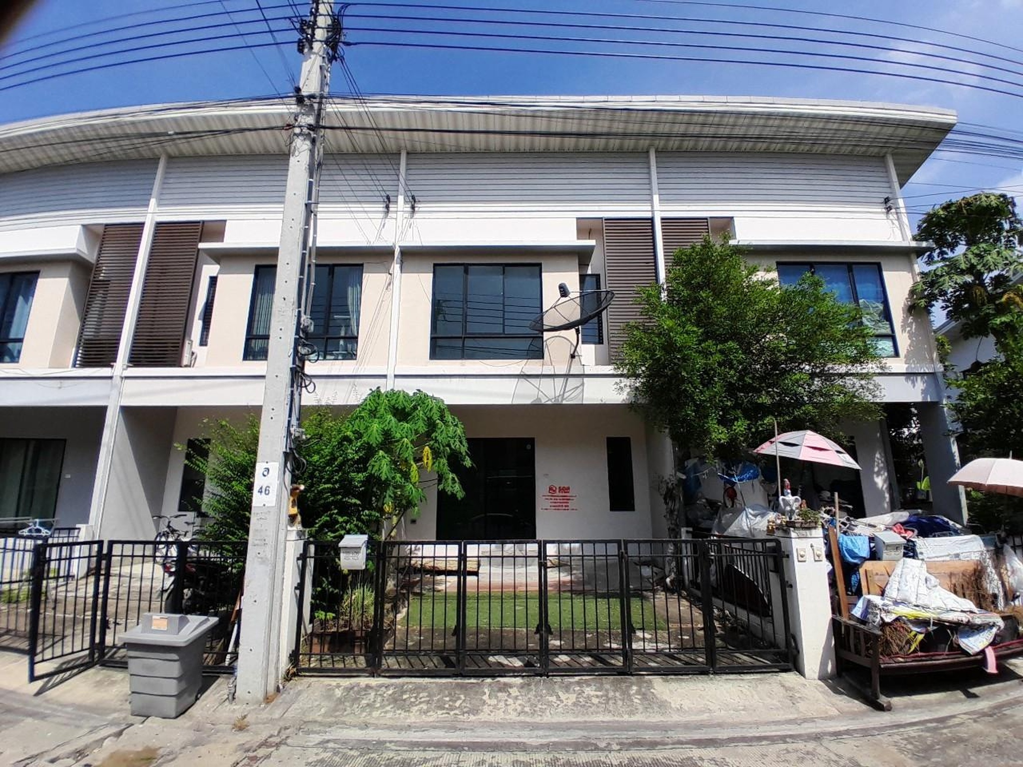 ทรัพย์สถาบันโดย GHB ทาวน์เฮาส์ โมดิ วิลล่า บางบัวทอง (Modi Villa Bangbuathong)