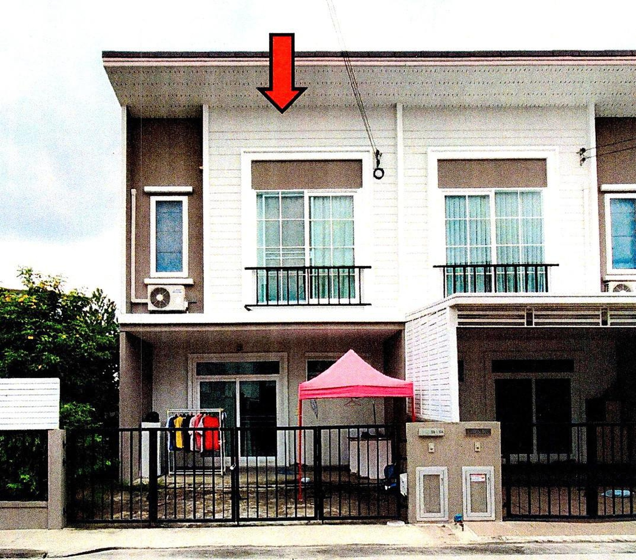 ทรัพย์สถาบันโดย GHB ทาวน์เฮาส์ คาซ่า วอเตอร์ไซด์ พระราม 5 (Casa Waterside Rama 5)
