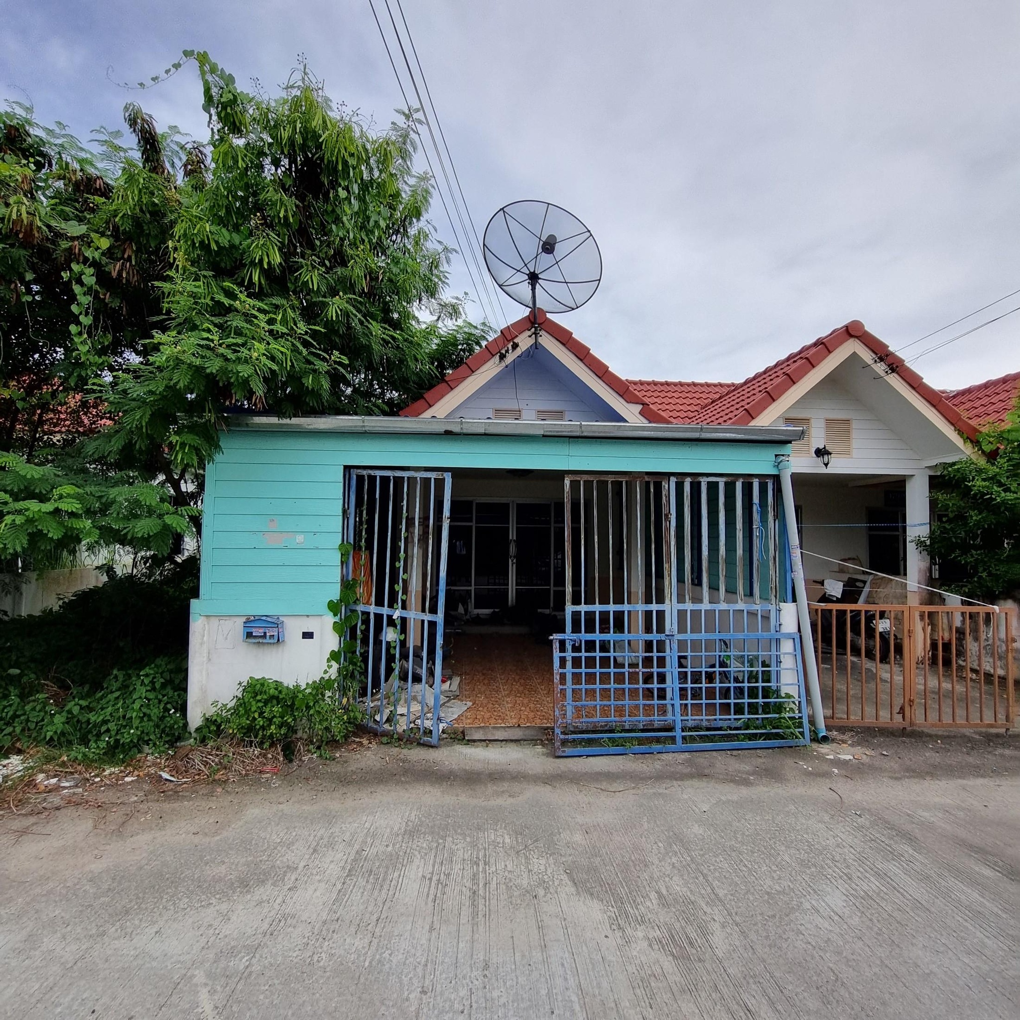 ทรัพย์สถาบันโดย GHB ทาวน์เฮาส์ บ้านฉาง ระยอง