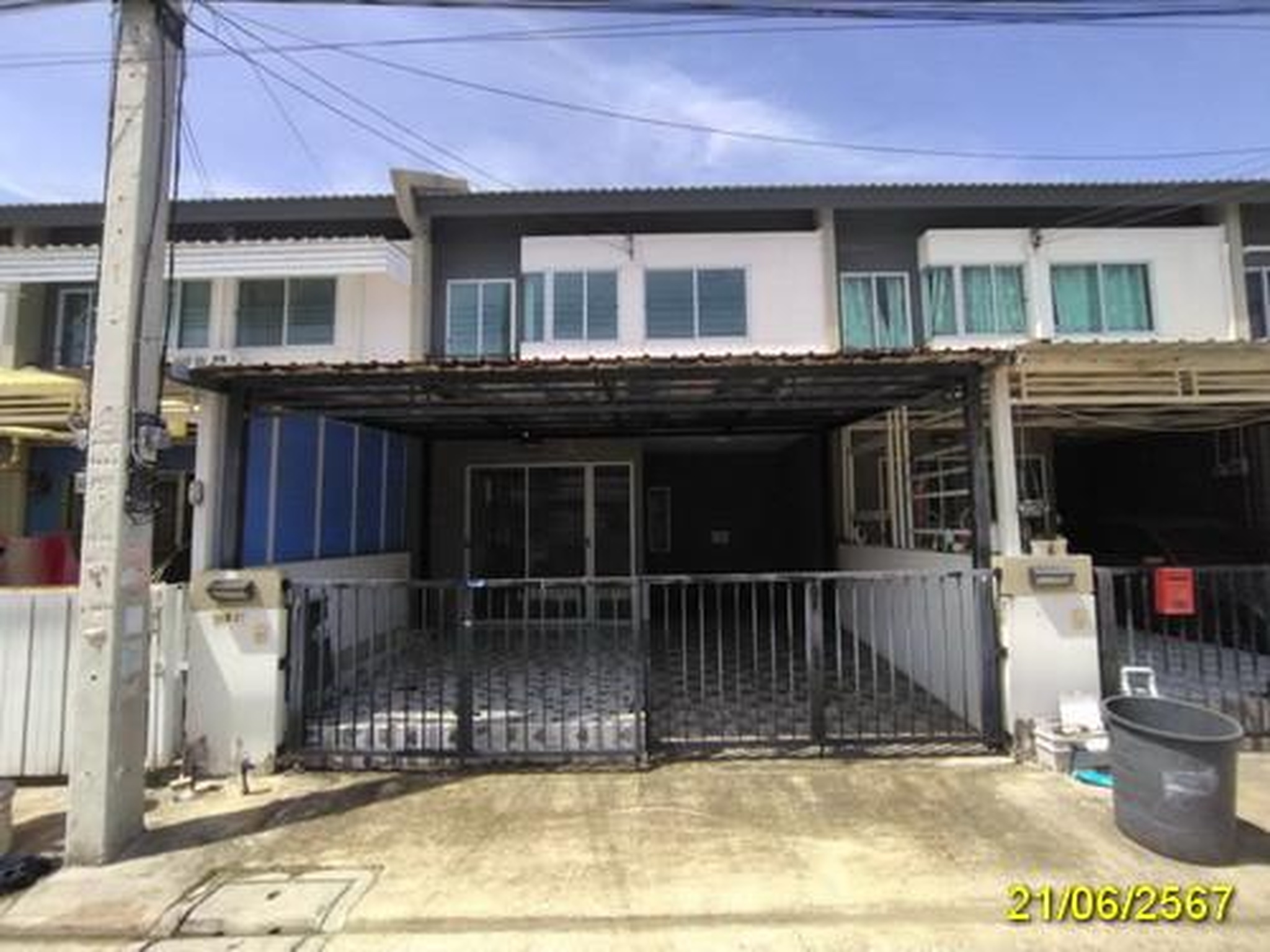 ทรัพย์สถาบันโดย GHB ทาวน์เฮาส์  คลองหลวง ปทุมธานี