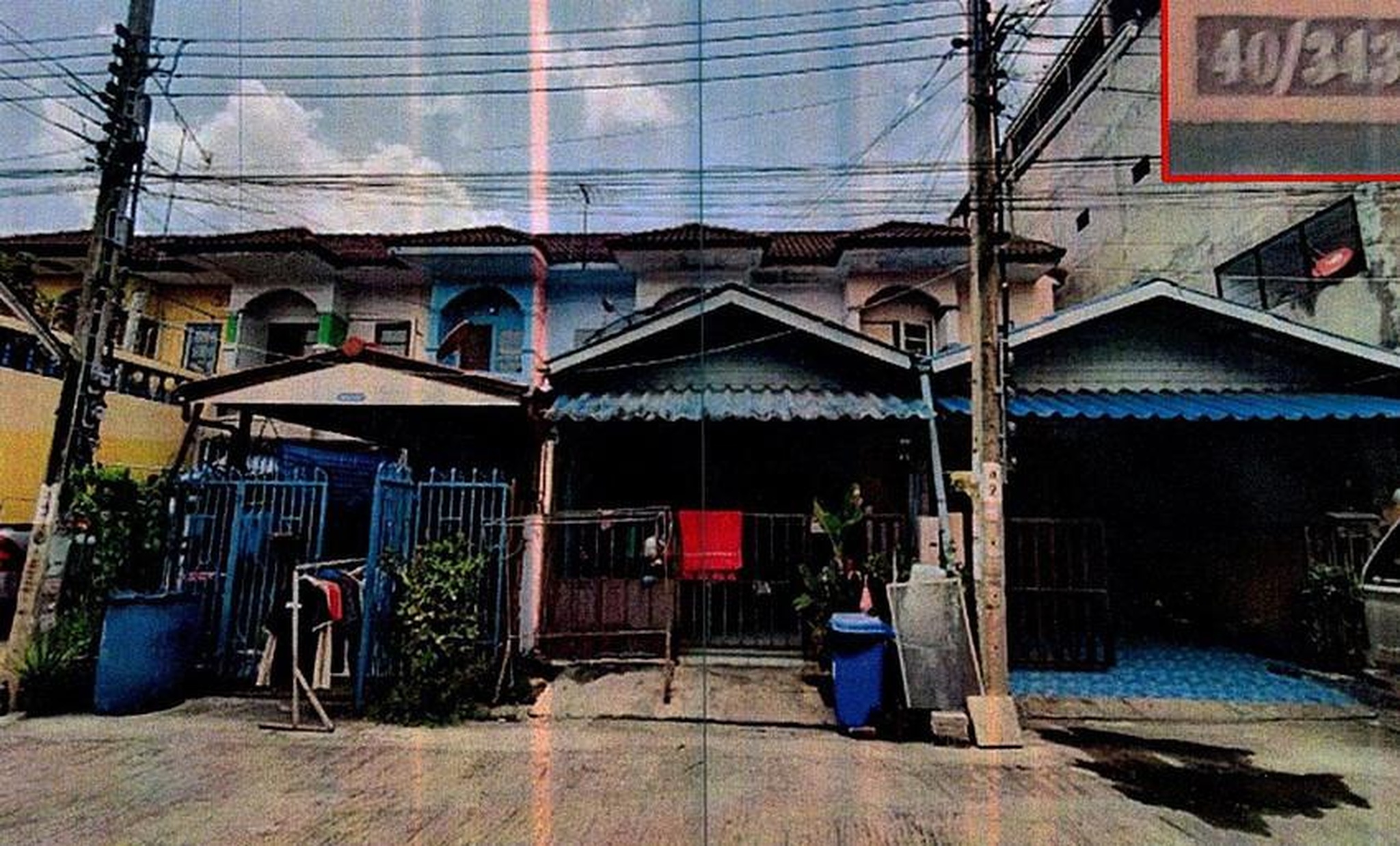 ทรัพย์สถาบันโดย GHB ทาวน์เฮาส์  บางกรวย นนทบุรี