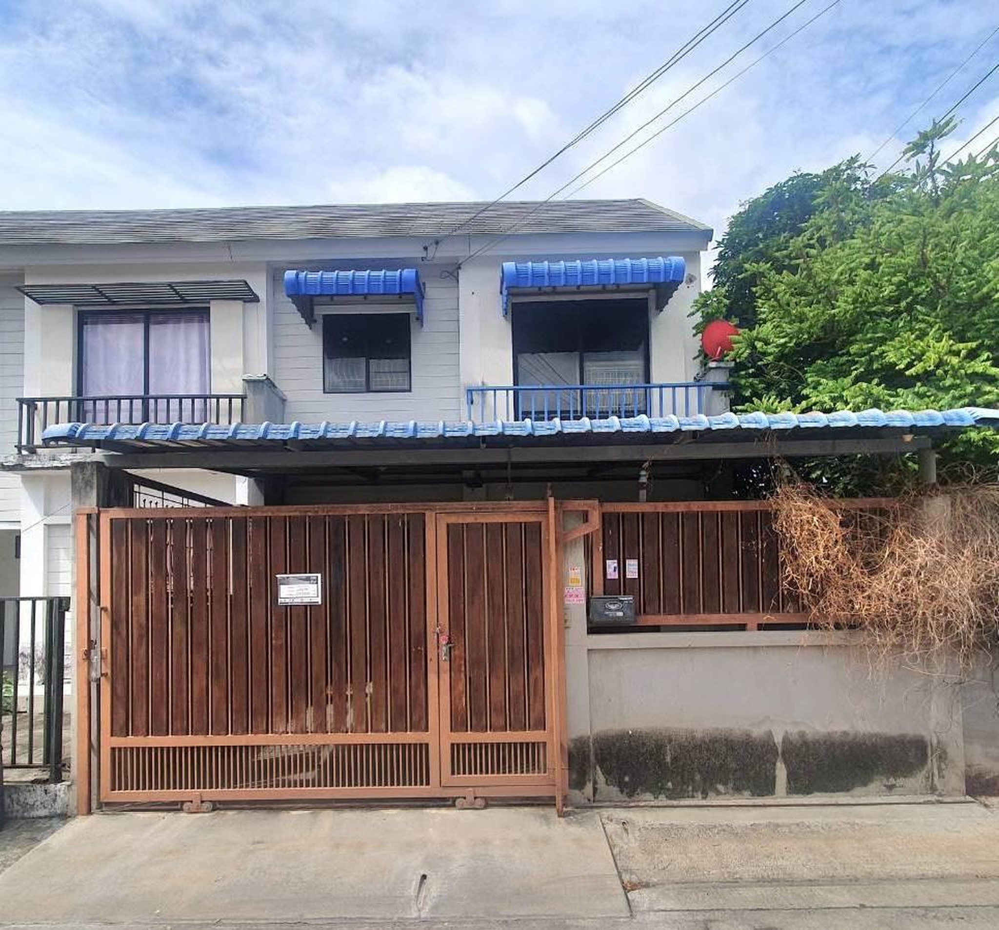 ทรัพย์สถาบันโดย GHB ทาวน์เฮาส์  บางแค กรุงเทพมหานคร