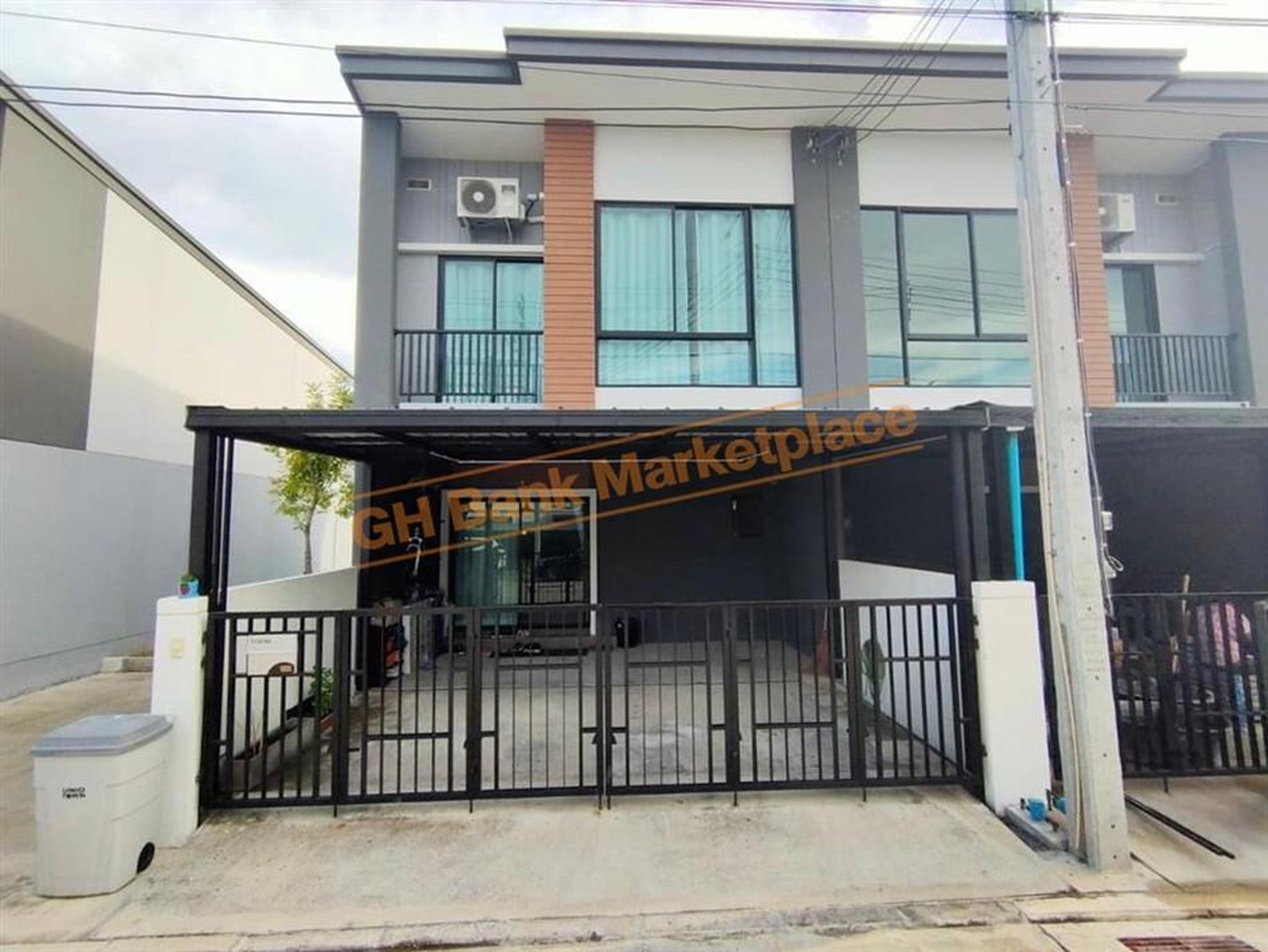 ทรัพย์สถาบันโดย GHB ทาวน์เฮาส์ ยูนิโอ ทาวน์ ศรีนครินทร์-บางนา (Unio Town Srinakarin-Bangna)