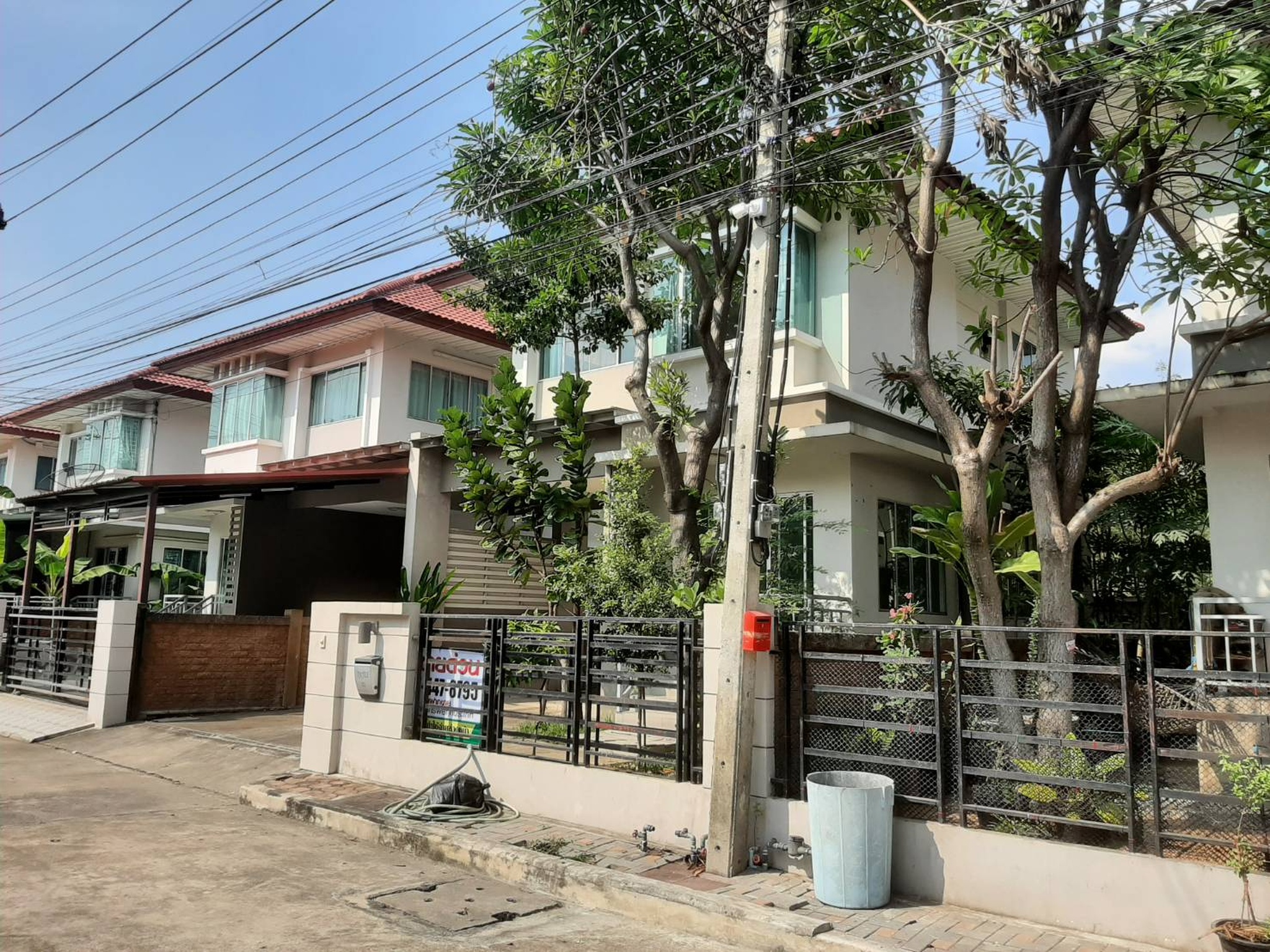 ทรัพย์สถาบันโดย SCB บ้านแฝด