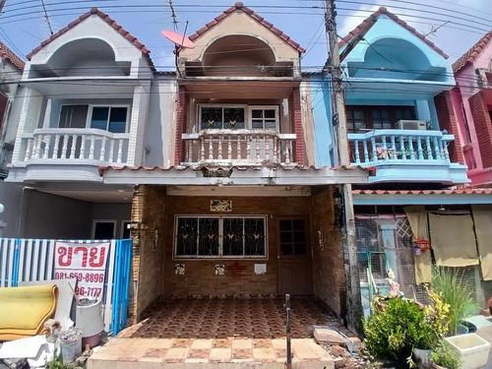 ทรัพย์สถาบันโดย GHB ทาวน์เฮาส์  ธัญบุรี ปทุมธานี