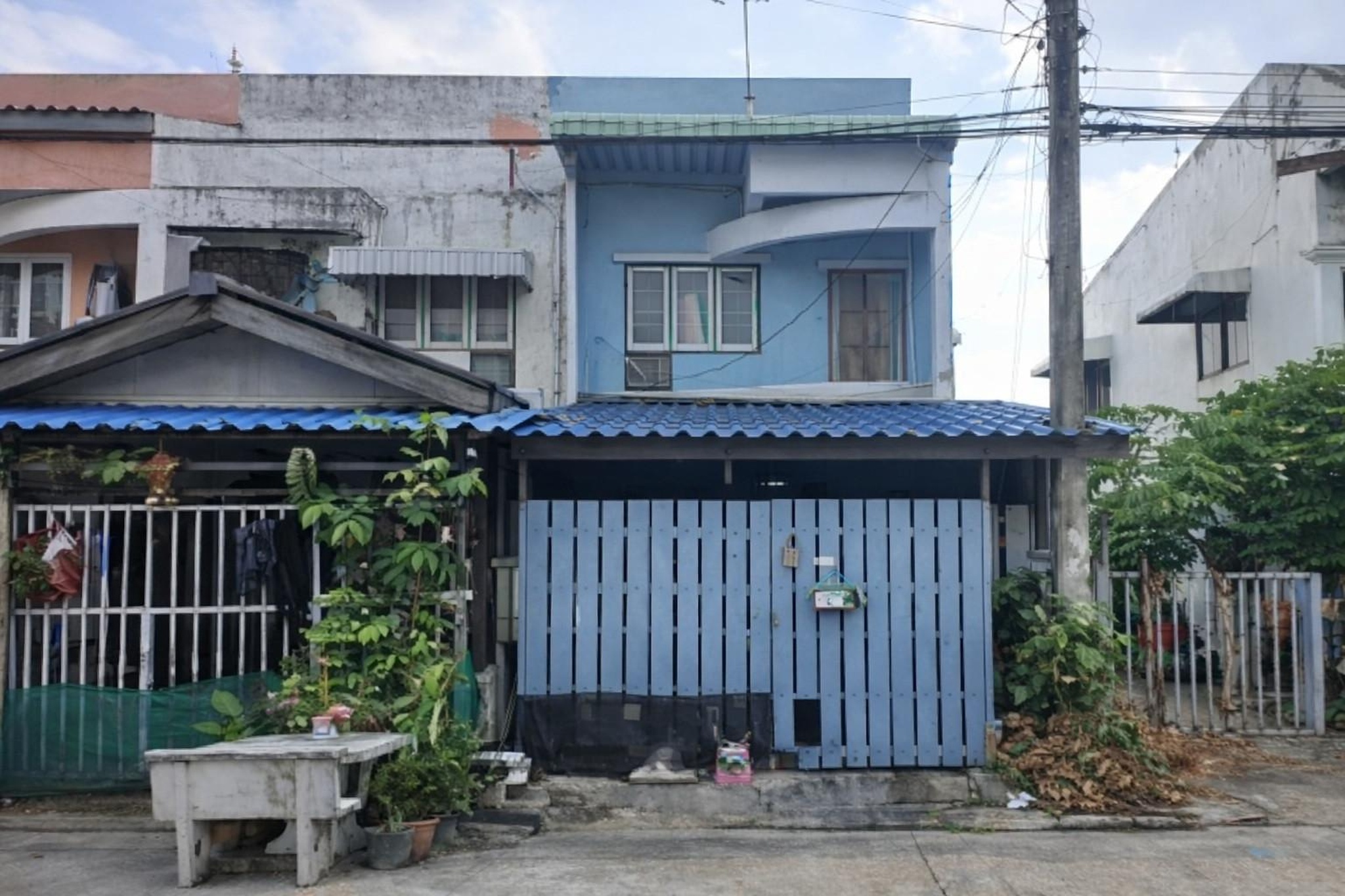 ทรัพย์สถาบันโดย GHB ทาวน์เฮาส์  ธัญบุรี ปทุมธานี