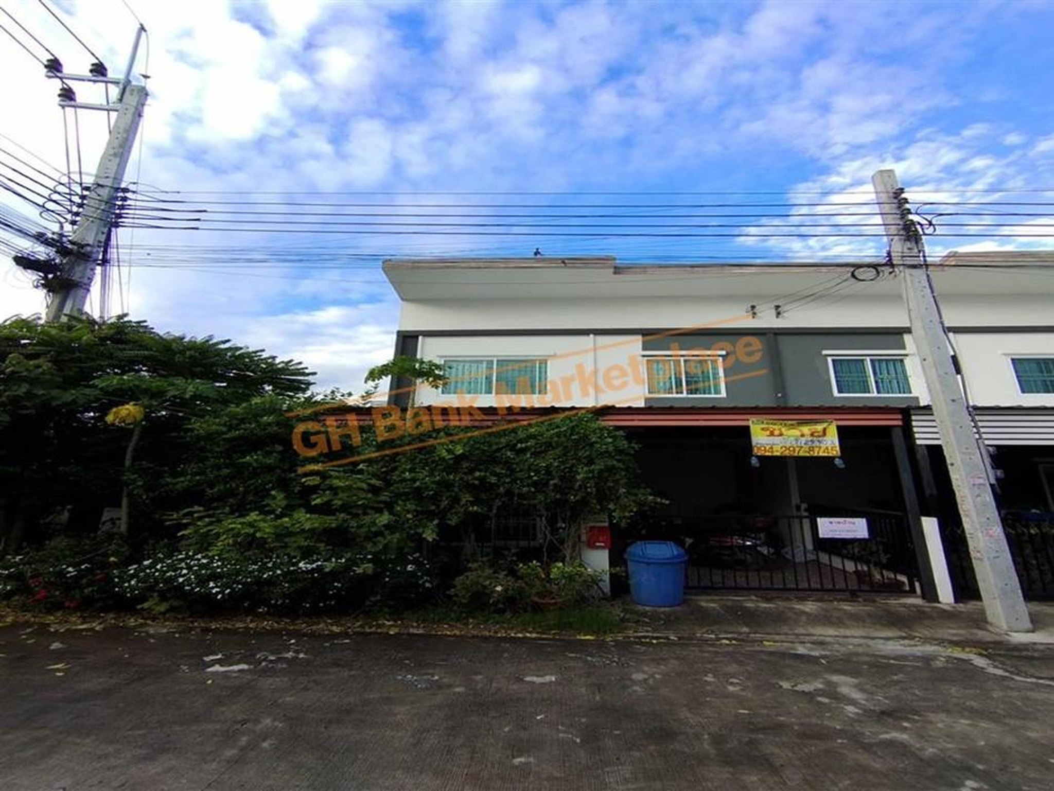 ทรัพย์สถาบันโดย GHB ทาวน์เฮาส์ ลลิลทาวน์ ไลโอ บลิสซ์ 3 บางนา-สุวรรณภูมิ (Lalin Town Lio Bliss 3 Bangna-Suvarnabhumi)