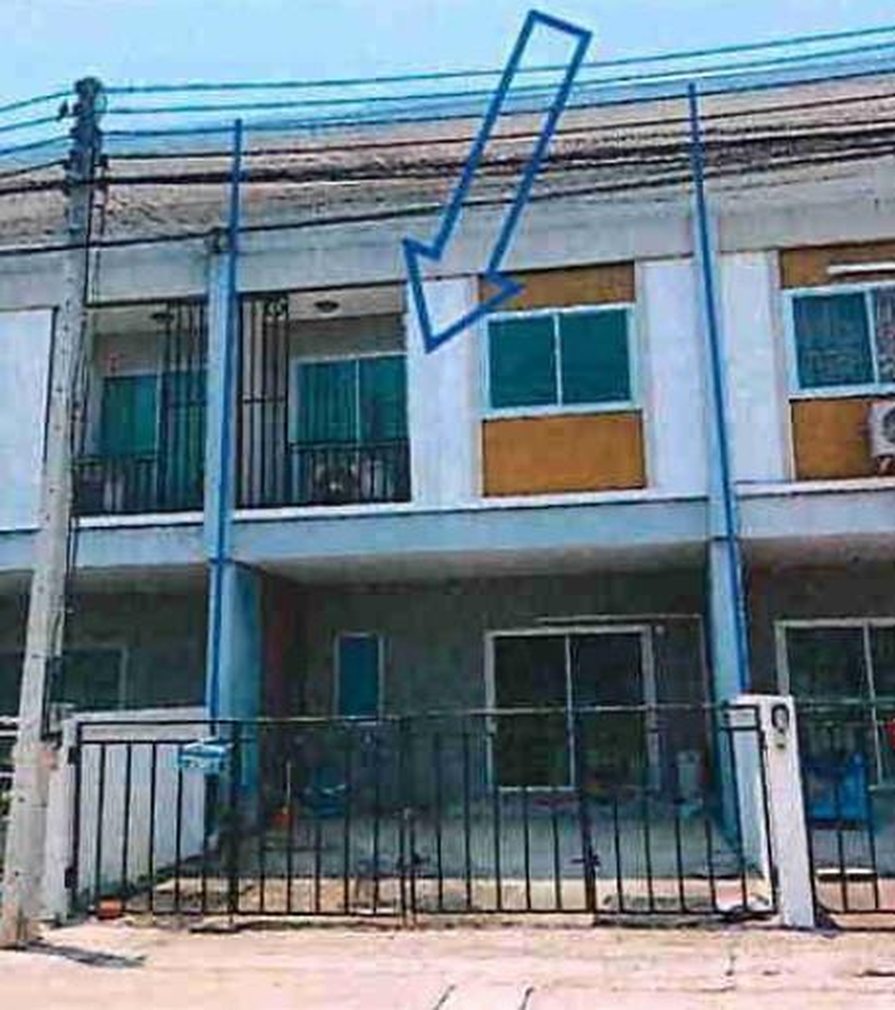 ทรัพย์สถาบันโดย GHB ทาวน์เฮาส์ ตรีพฤกษ์ ประปา-นครปฐม (Tripruek Prapa-Nakhonpathom)