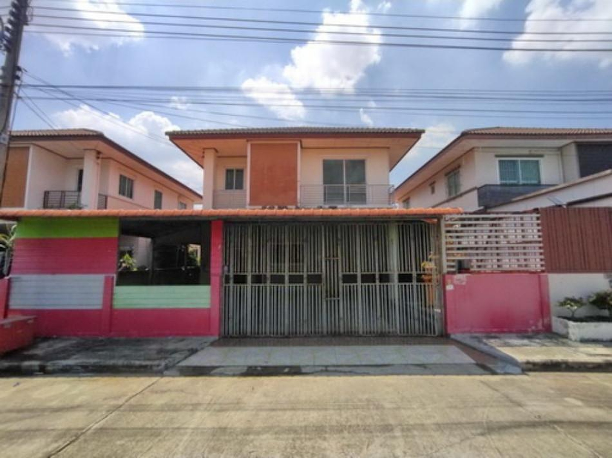ทรัพย์สถาบันโดย GHB บ้านเดี่ยว ปัญญสิริย์