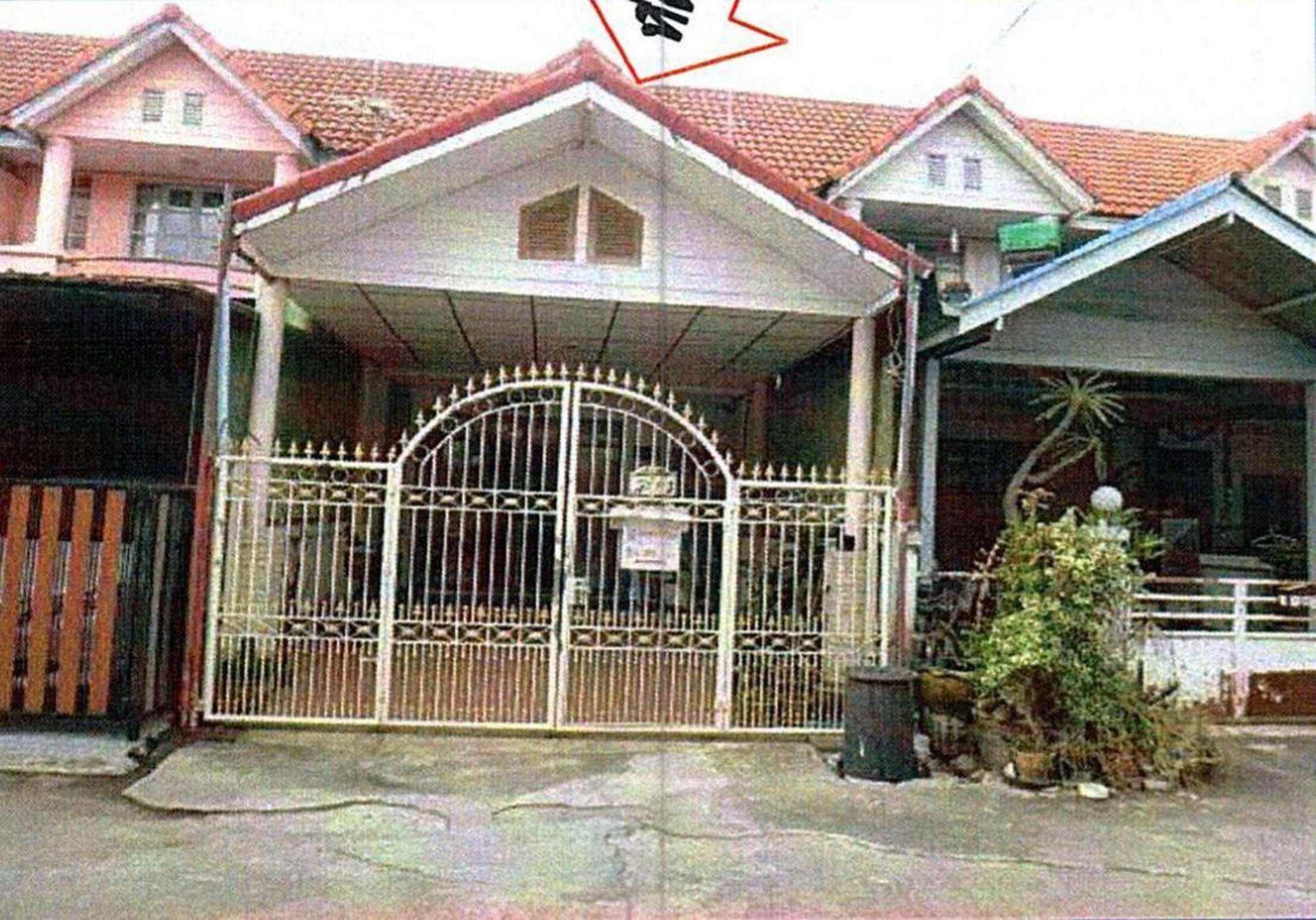 ทรัพย์สถาบันโดย GHB ทาวน์เฮาส์  บางบัวทอง นนทบุรี