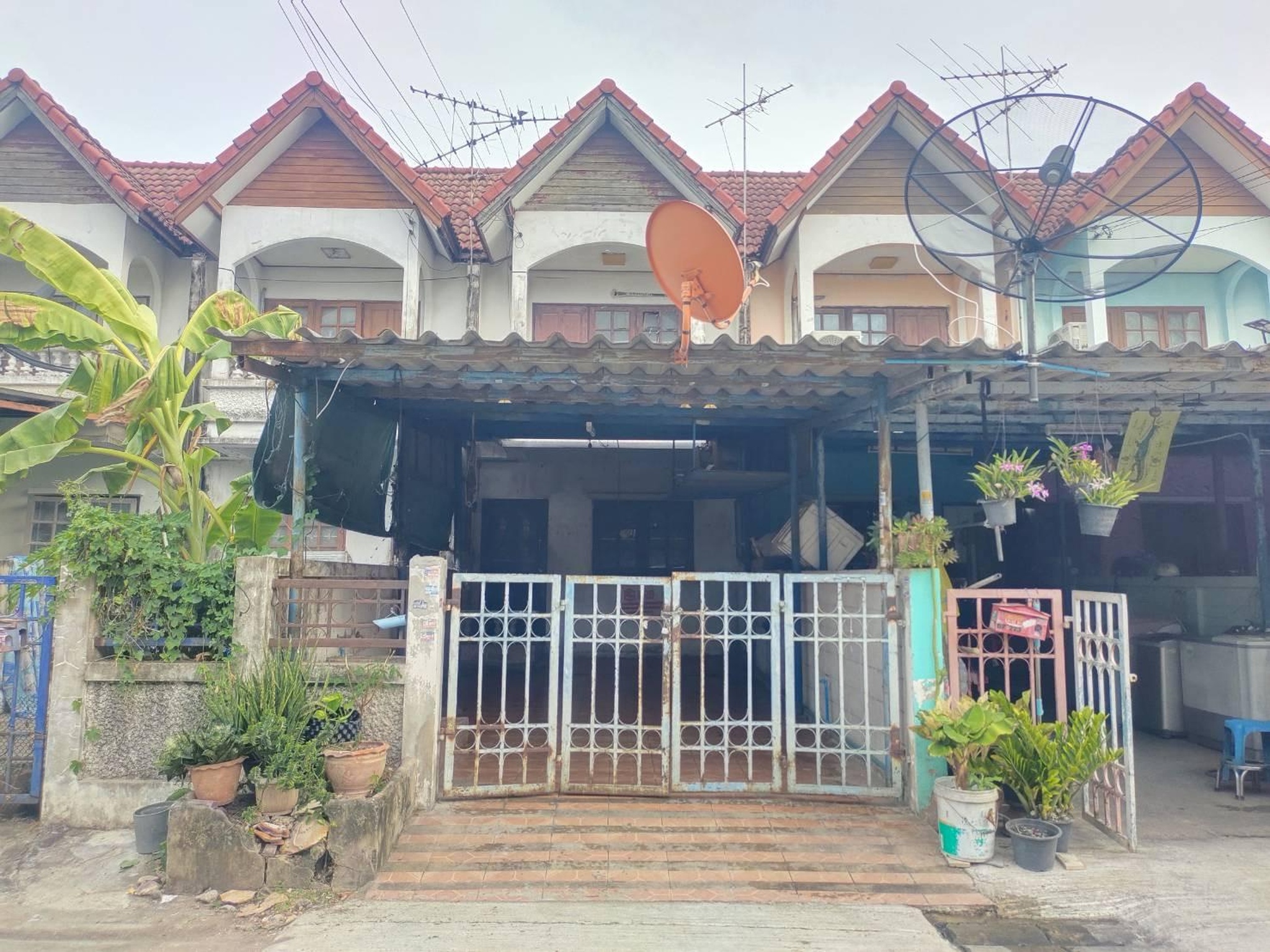 ทรัพย์สถาบันโดย GHB ทาวน์เฮาส์ บางบ่อ สมุทรปราการ