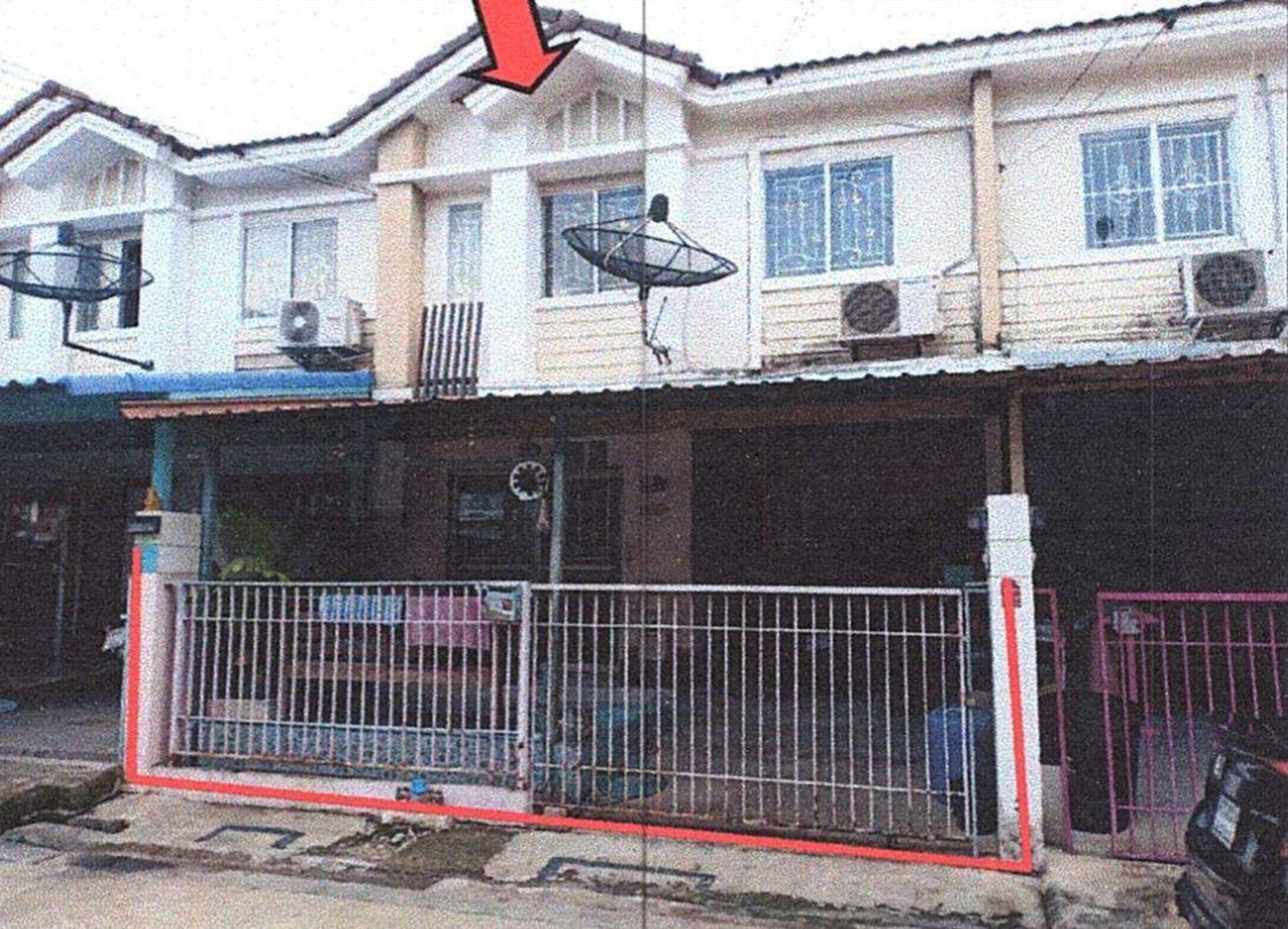 ทรัพย์สถาบันโดย GHB ทาวน์เฮาส์ บางใหญ่ นนทบุรี