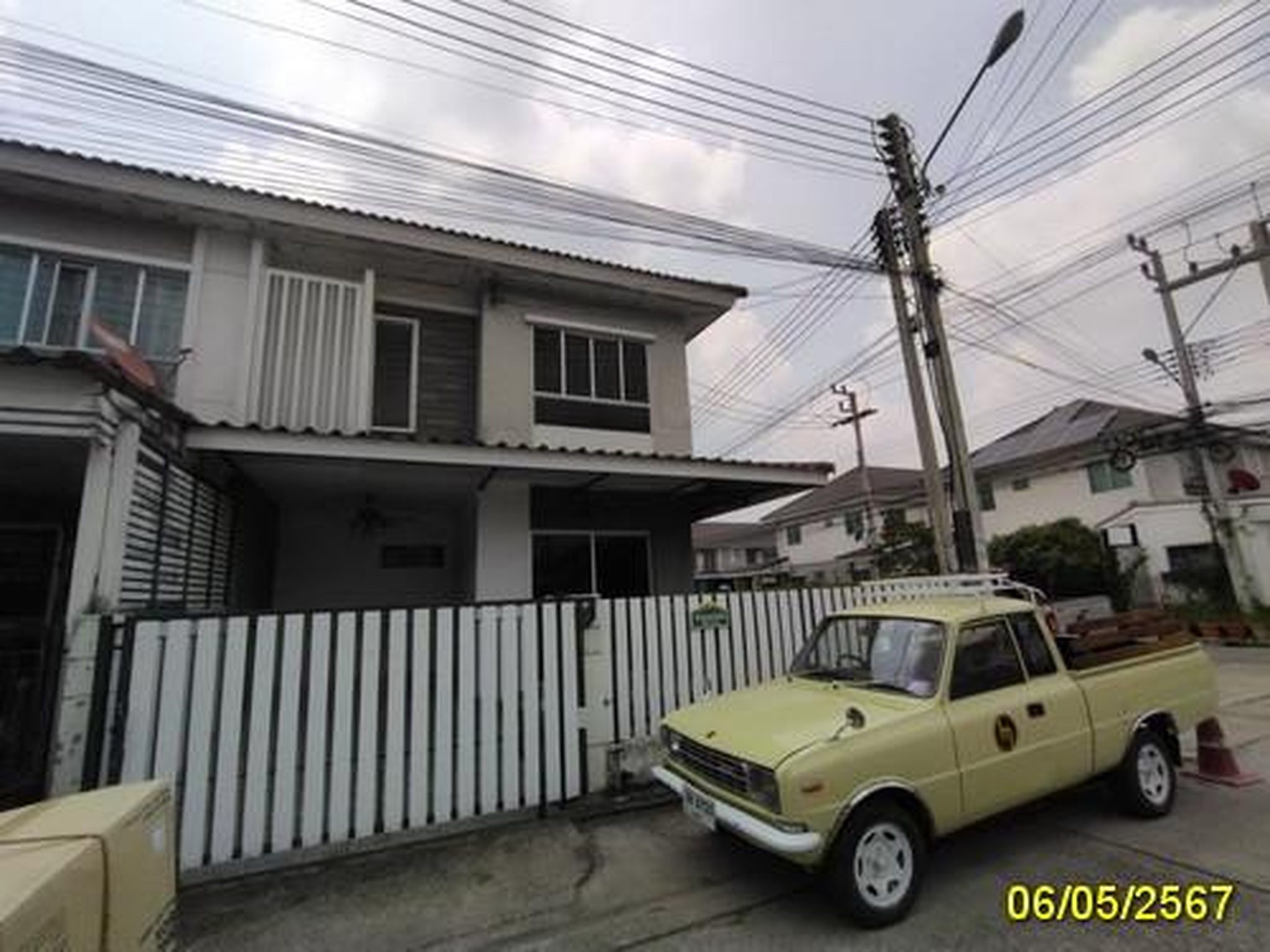 ทรัพย์สถาบันโดย GHB ทาวน์เฮาส์  เมืองปทุมธานี ปทุมธานี