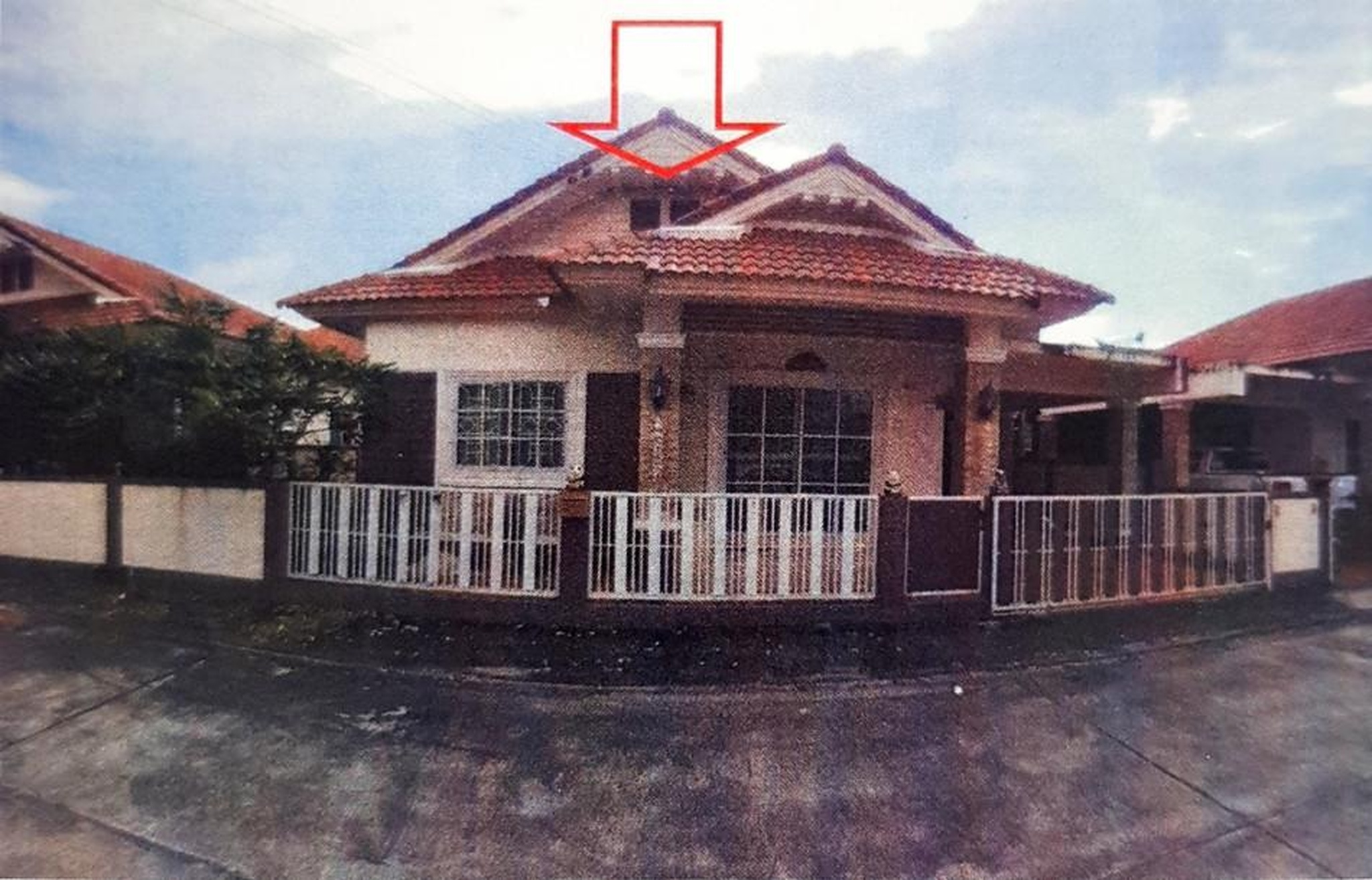 ทรัพย์สถาบันโดย GHB บ้านแฝด ศรีราชา ชลบุรี