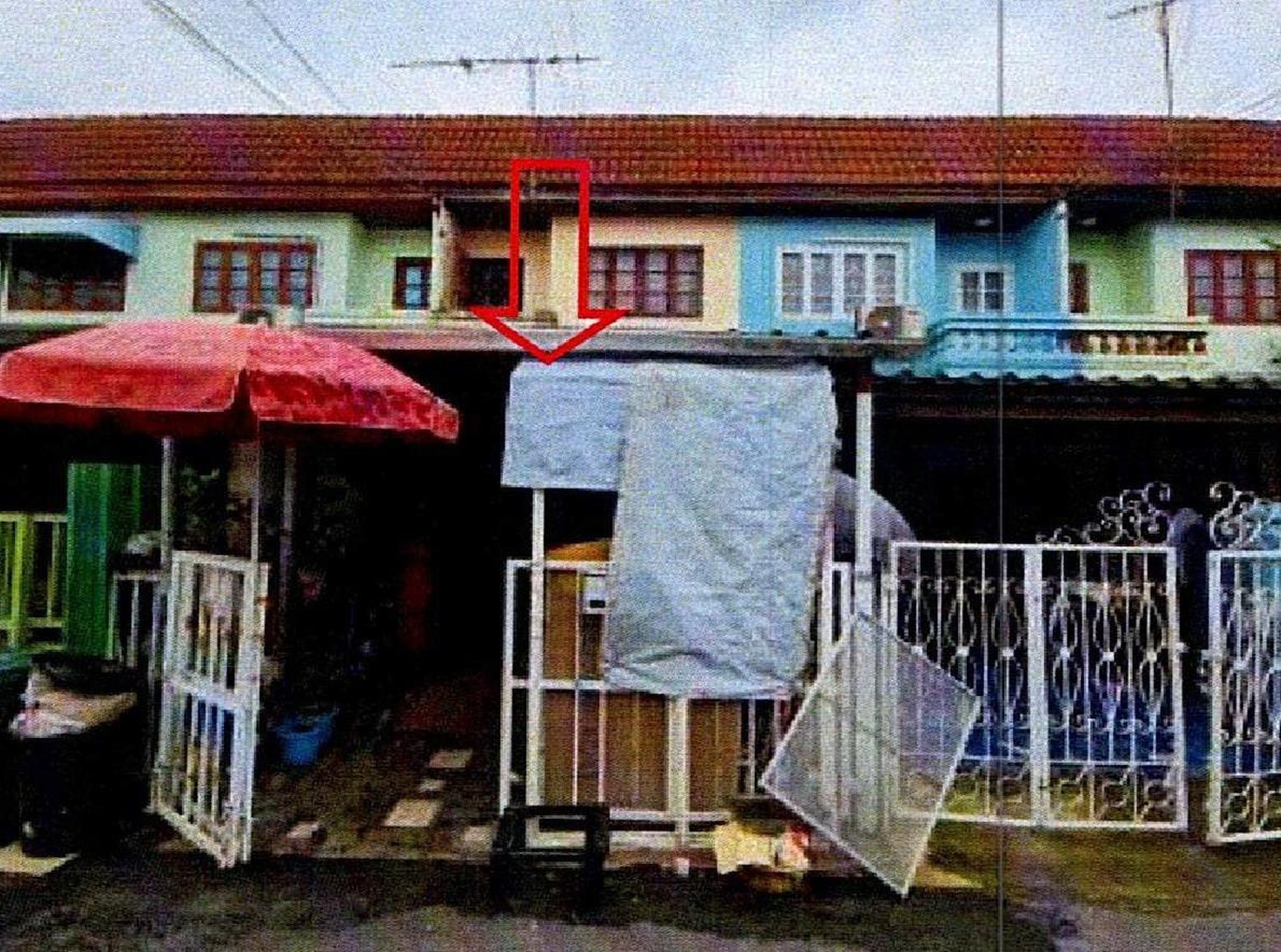 ทรัพย์สถาบันโดย GHB ทาวน์เฮาส์ใกล้ MRT คลองบางไผ่  บางใหญ่ นนทบุรี