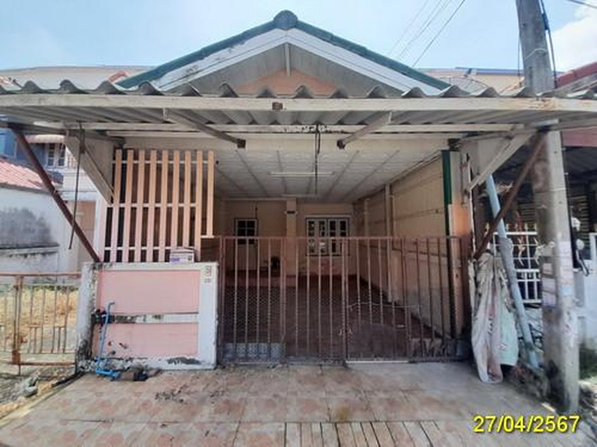 ทรัพย์สถาบันโดย GHB ทาวน์เฮาส์  ธัญบุรี ปทุมธานี