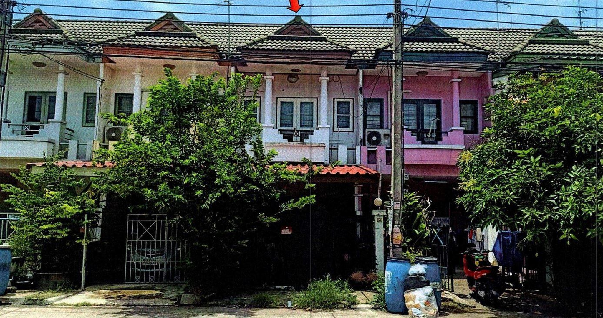 ทรัพย์สถาบันโดย GHB ทาวน์เฮาส์  บางบัวทอง นนทบุรี