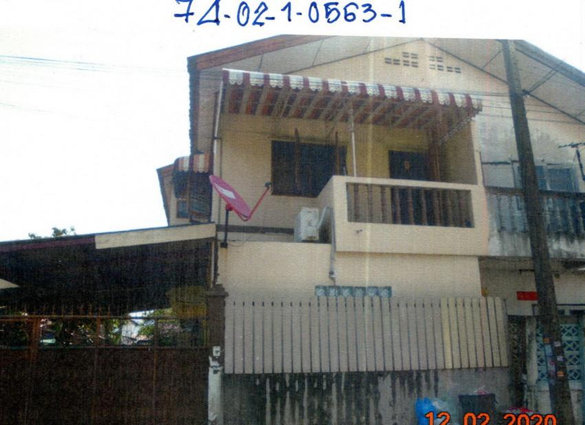 ทรัพย์สถาบันโดย GHB บ้านแฝด  กระทุ่มแบน สมุทรสาคร