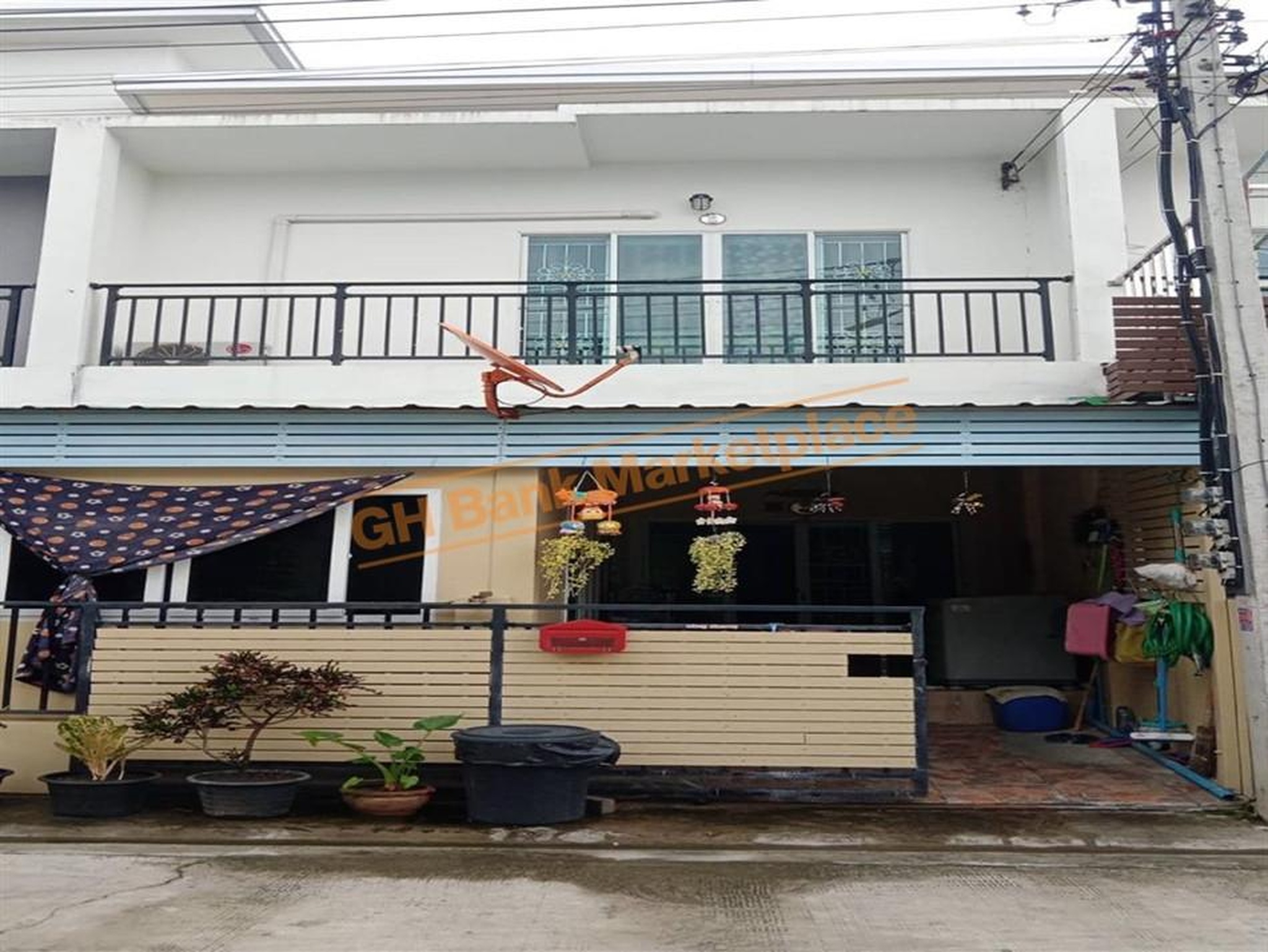 ทรัพย์สถาบันโดย GHB ทาวน์เฮาส์  สามพราน นครปฐม