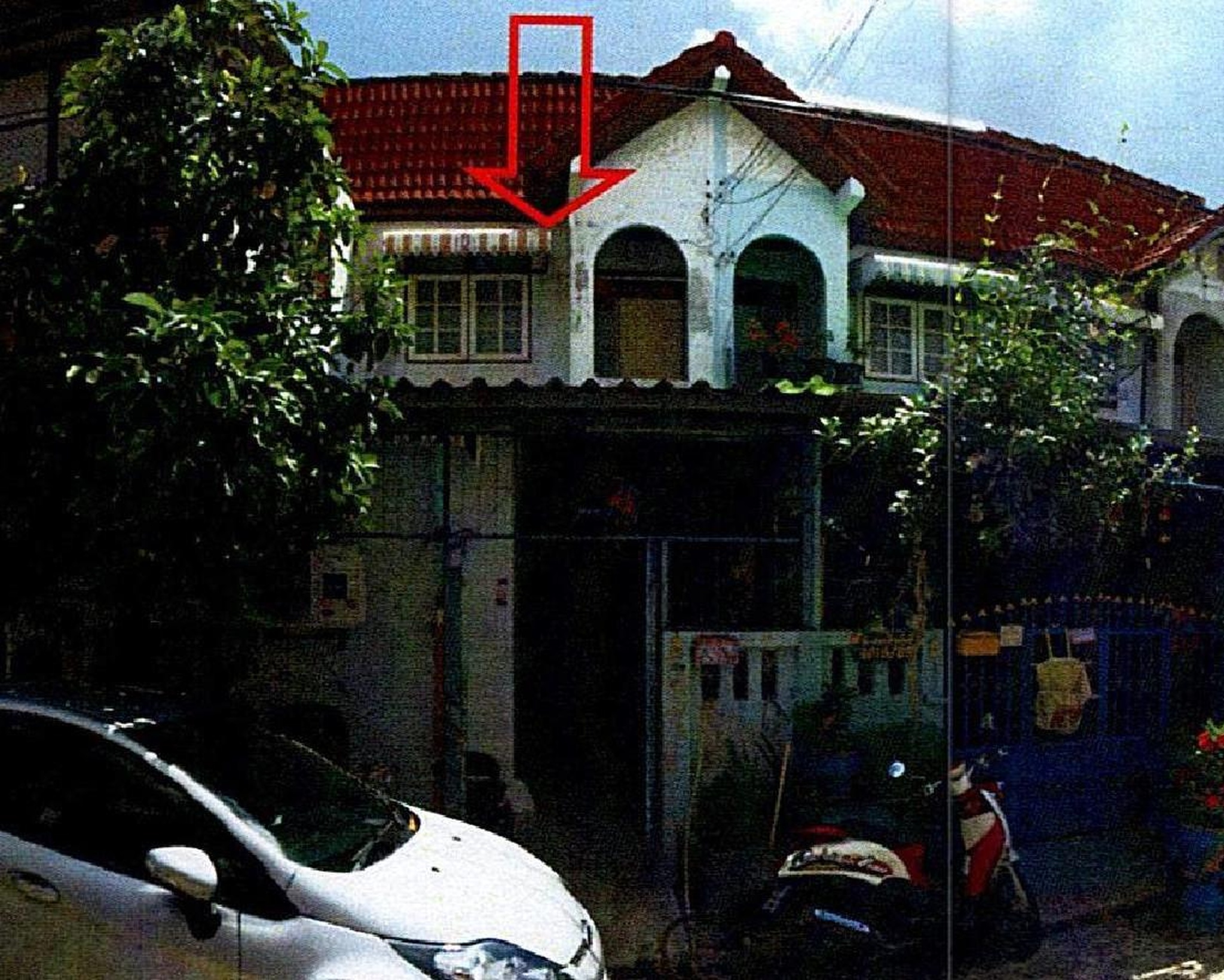ทรัพย์สถาบันโดย GHB ทาวน์เฮาส์  หนองแขม กรุงเทพมหานคร