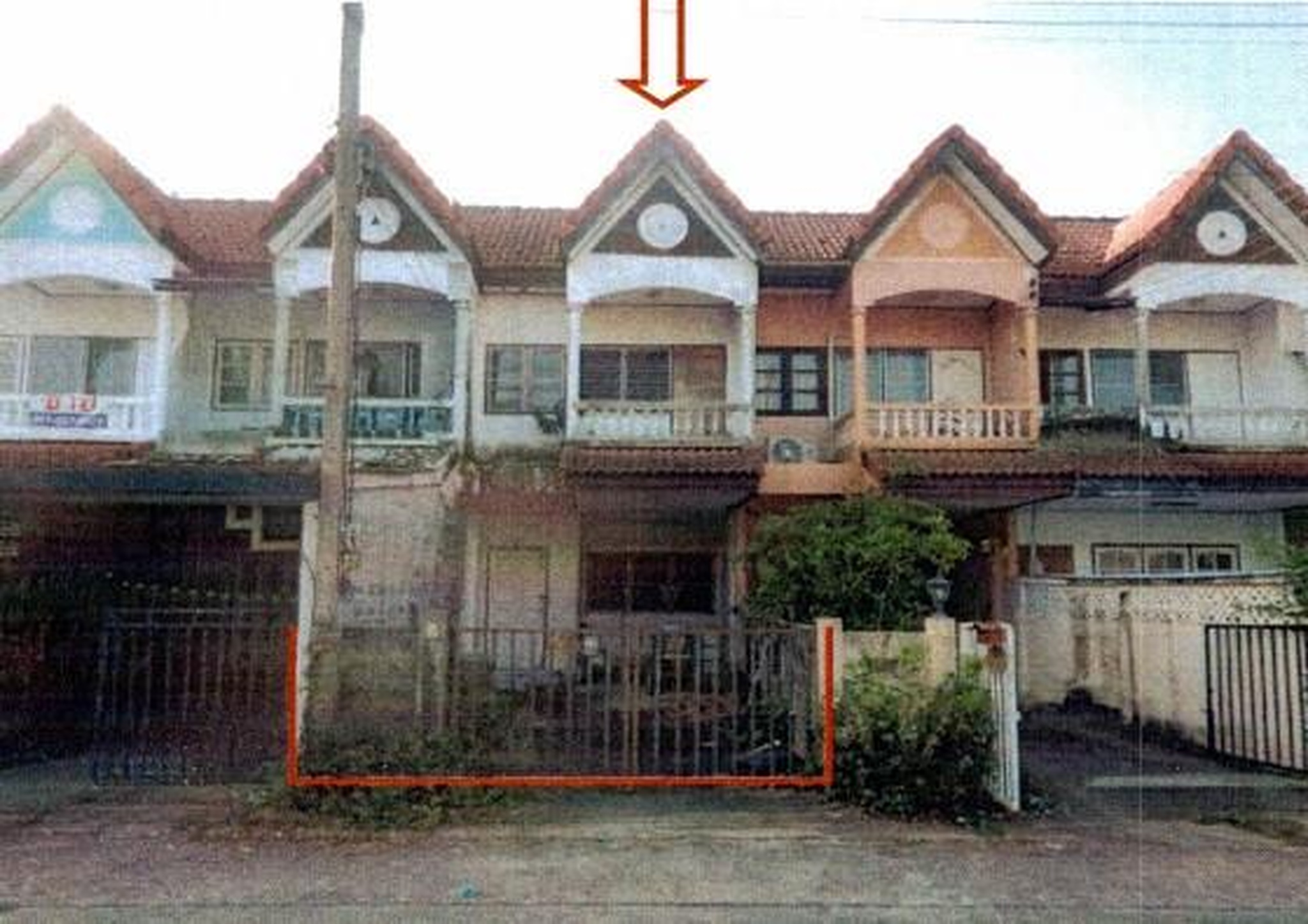 ทรัพย์สถาบันโดย GHB ทาวน์เฮาส์  คลองหลวง ปทุมธานี