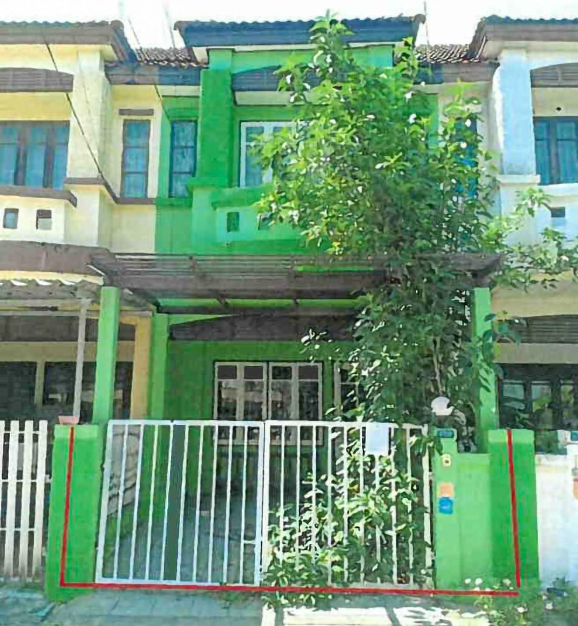 ทรัพย์สถาบันโดย GHB ทาวน์เฮาส์ สามพราน นครปฐม