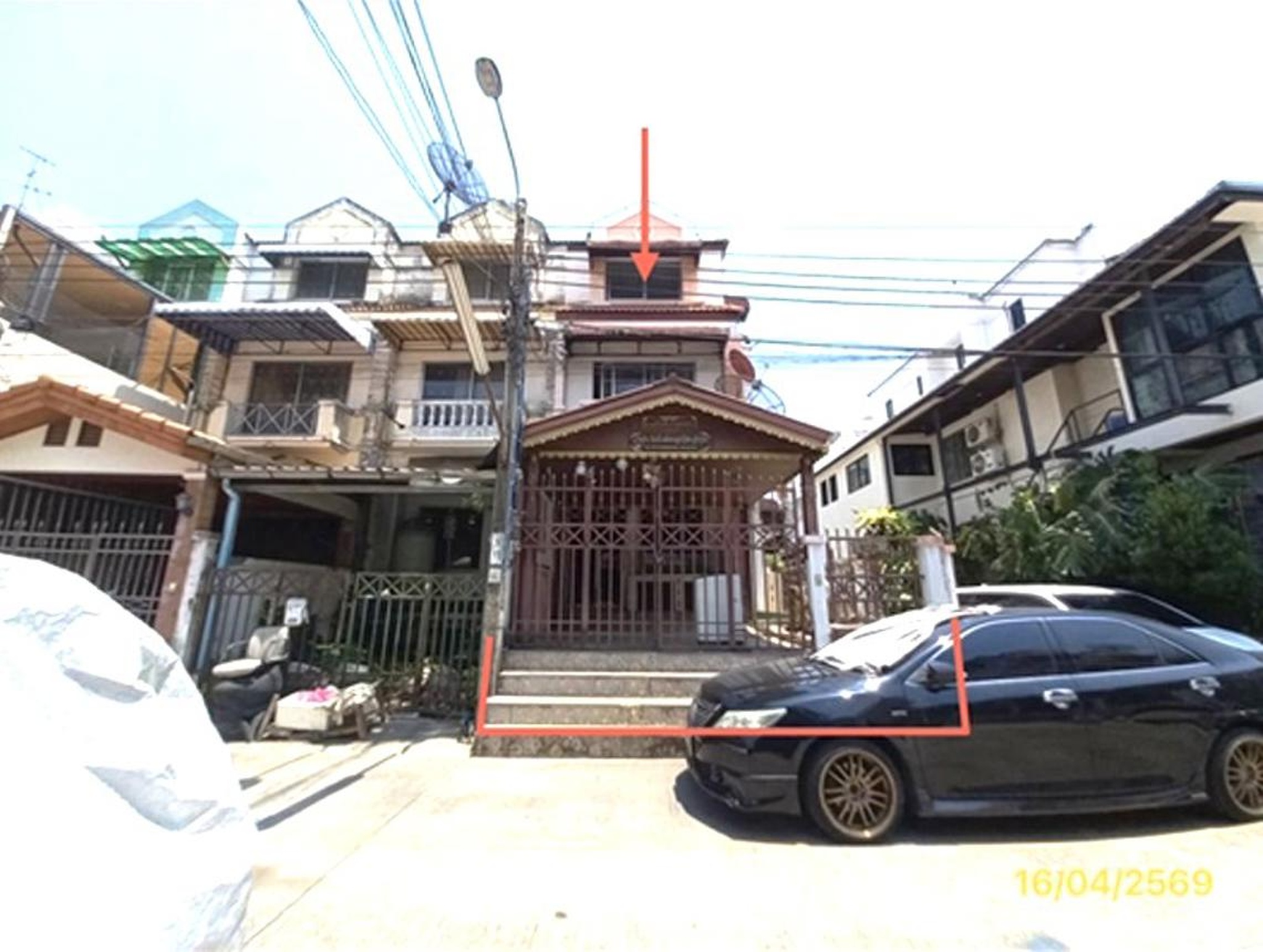 ทรัพย์สถาบันโดย KASIKORNBANK ทาวน์เฮาส์ ซอยภายในโครงการ ถนนกาญจนาภิเษก