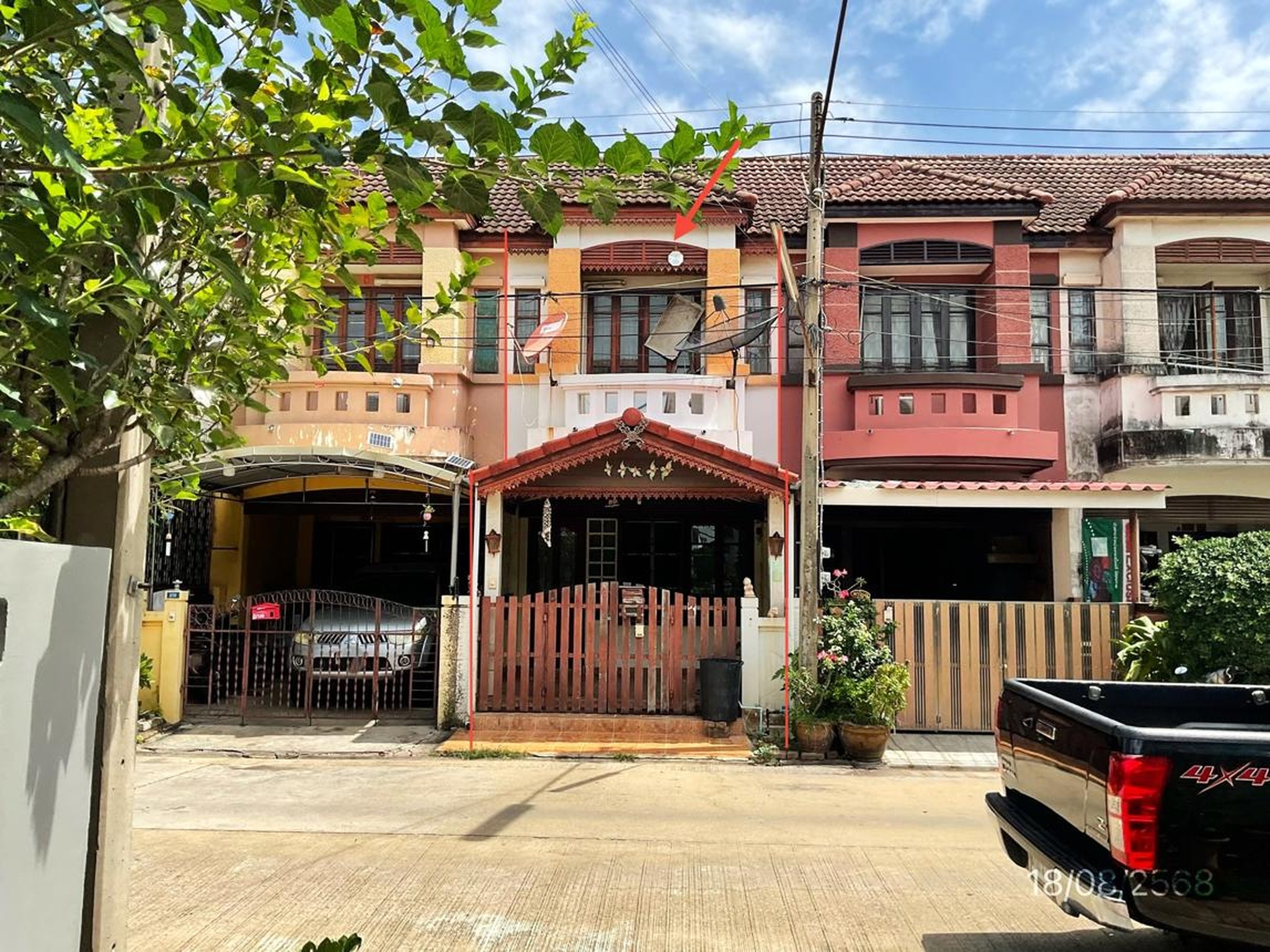 ทรัพย์สถาบันโดย KASIKORNBANK ทาวน์เฮาส์  ถนนพุทธมณฑลสาย 4