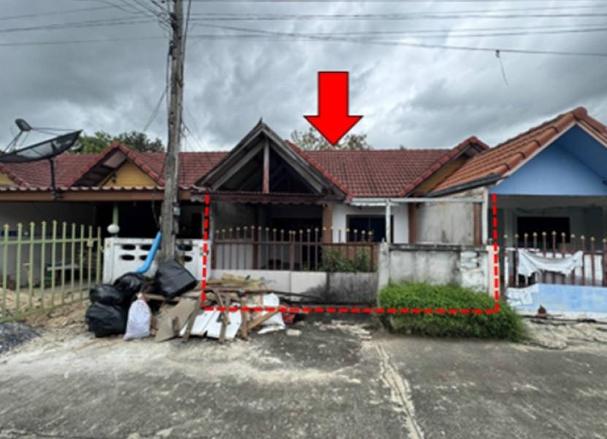ทรัพย์สถาบันโดย GHB ทาวน์เฮาส์ ประโคนชัย บุรีรัมย์
