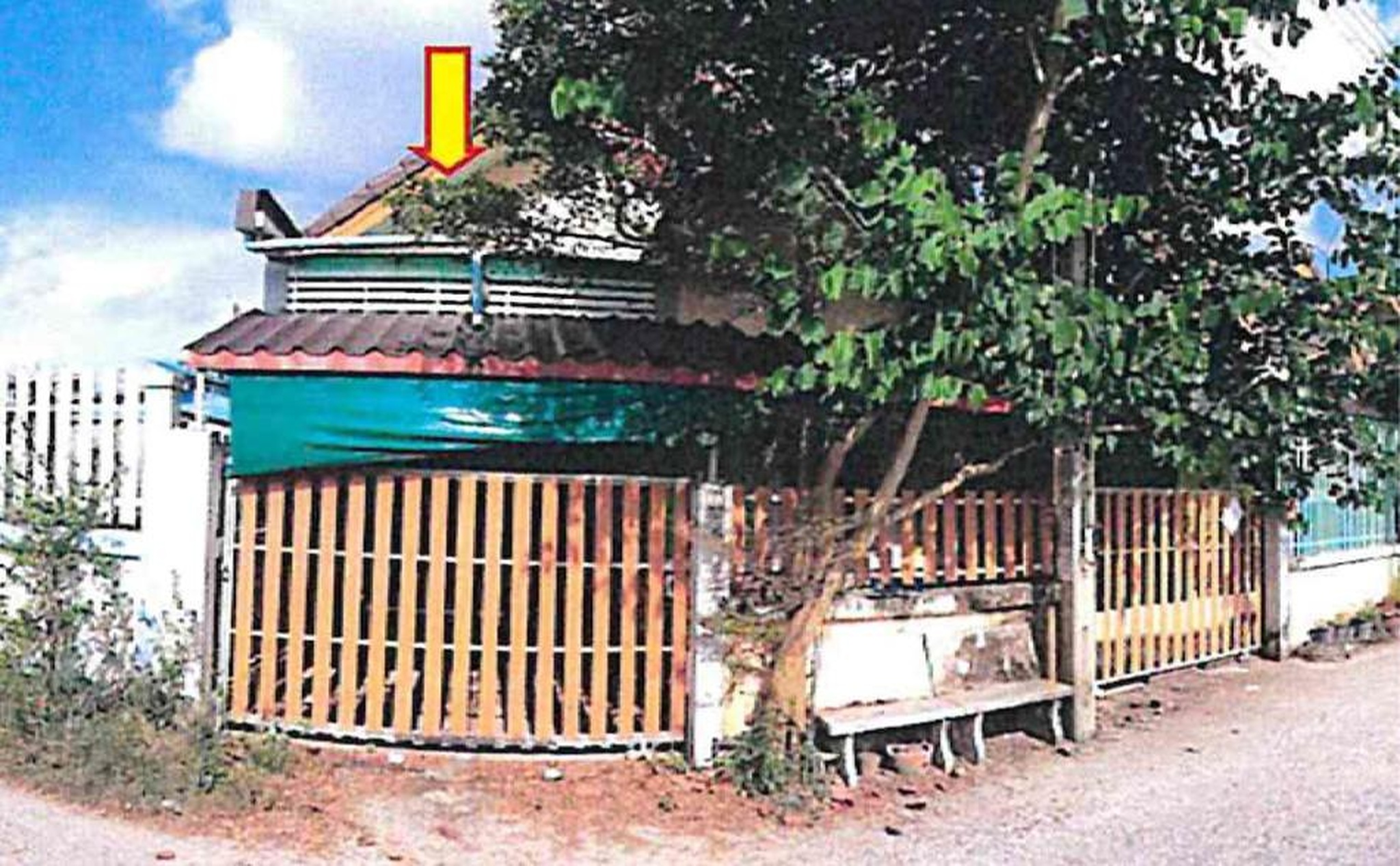 ทรัพย์สถาบันโดย GHB ทาวน์เฮาส์ ปลวกแดง ระยอง