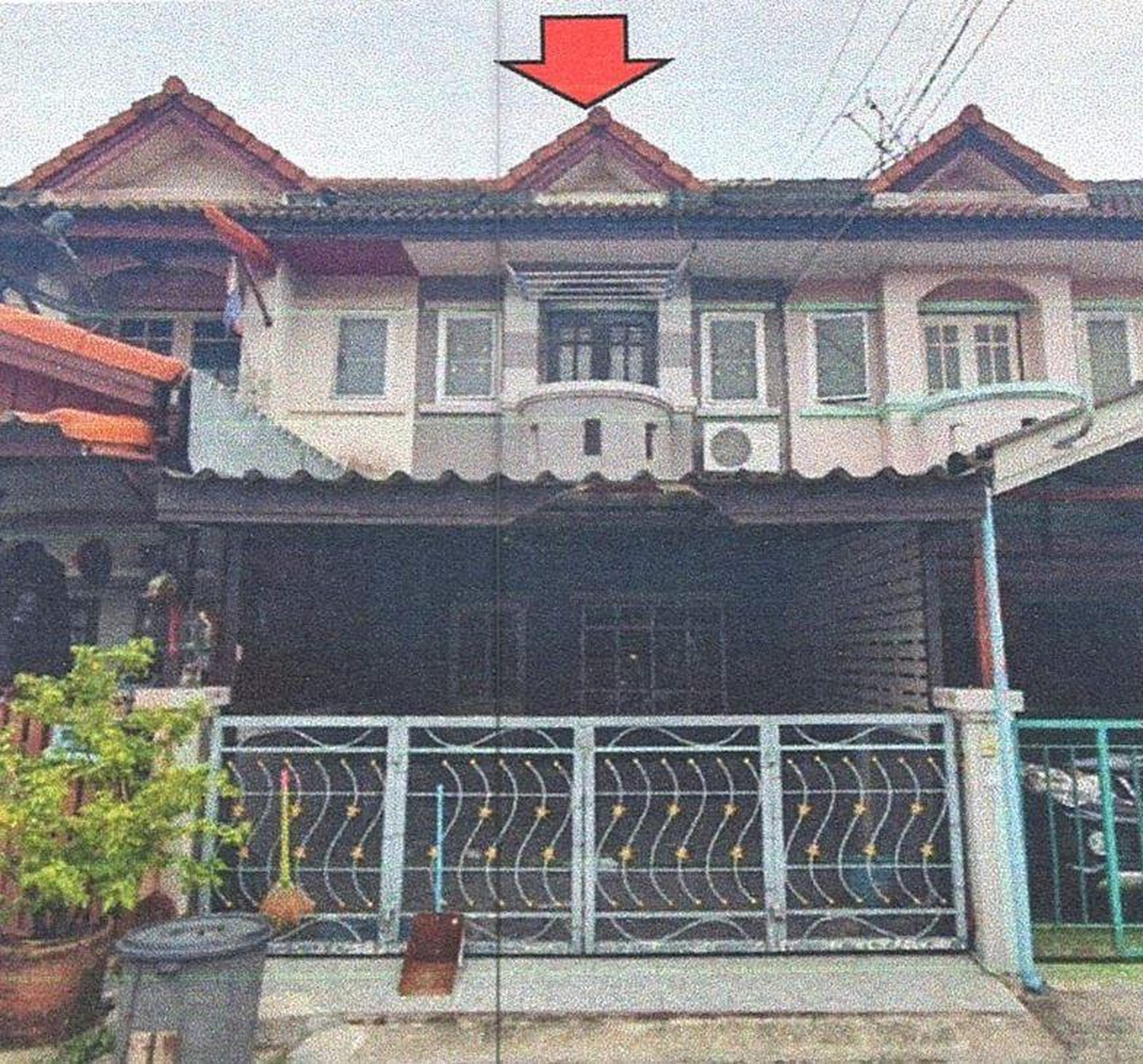 ทรัพย์สถาบันโดย GHB ทาวน์เฮาส์ คลองสามวา กรุงเทพมหานคร