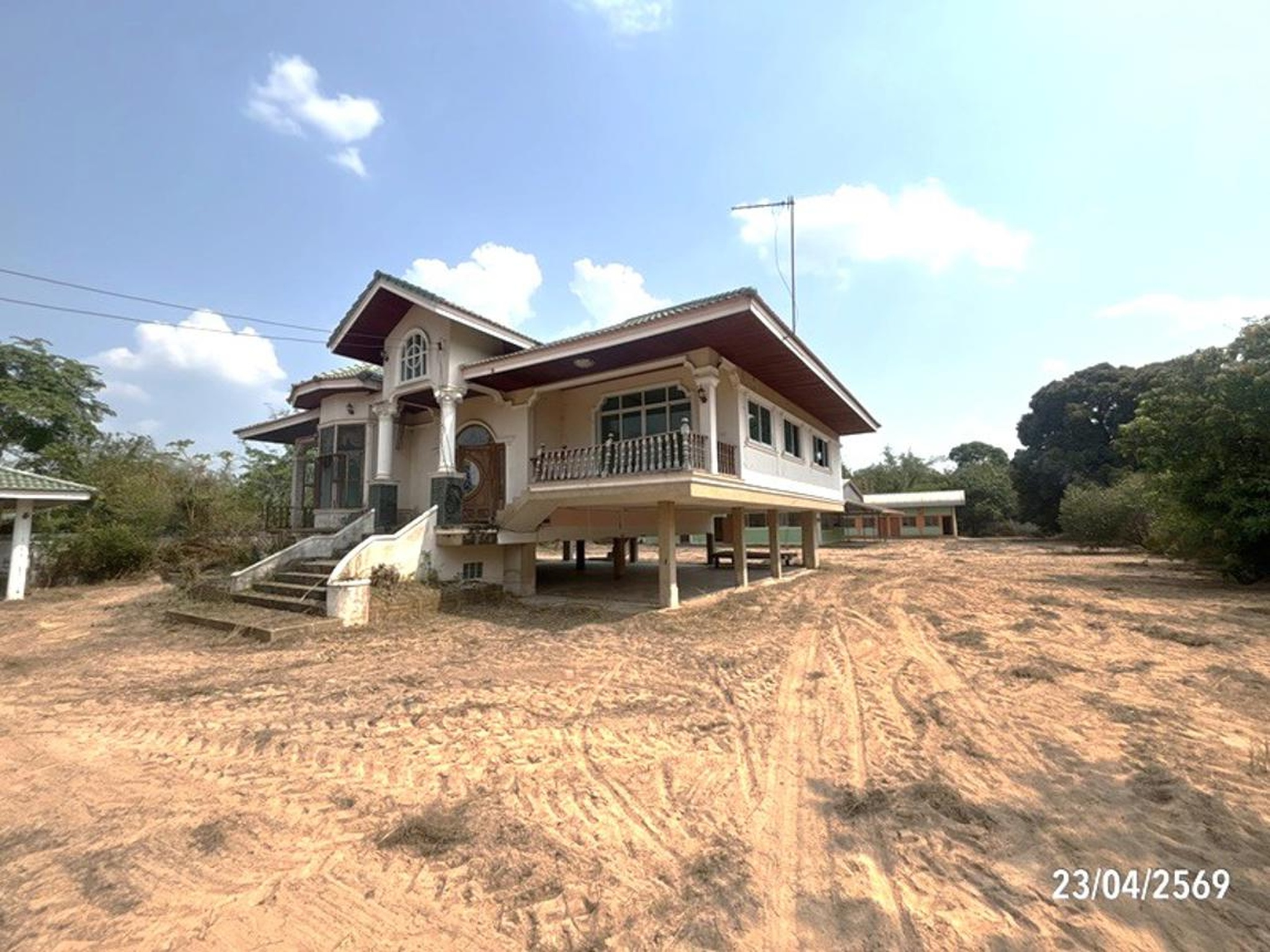 ทรัพย์สถาบันโดย KASIKORNBANK บ้านเดี่ยว ถนนสายบ้านยางขี้นก - บ้านโพนทอง (อบ.2044)