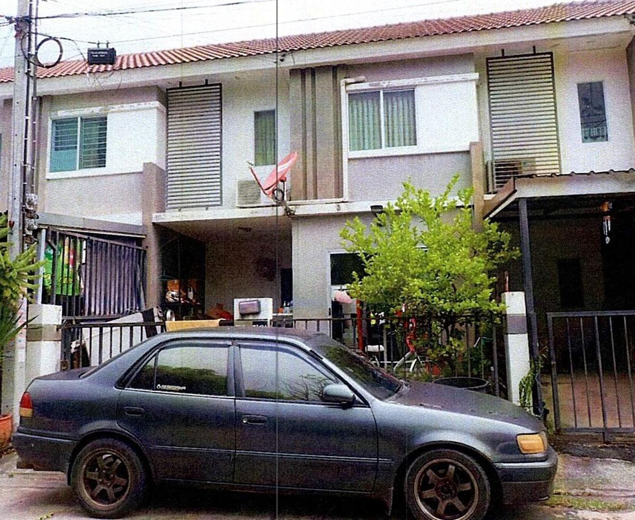 ทรัพย์สถาบันโดย GHB ทาวน์เฮาส์ บางใหญ่ นนทบุรี