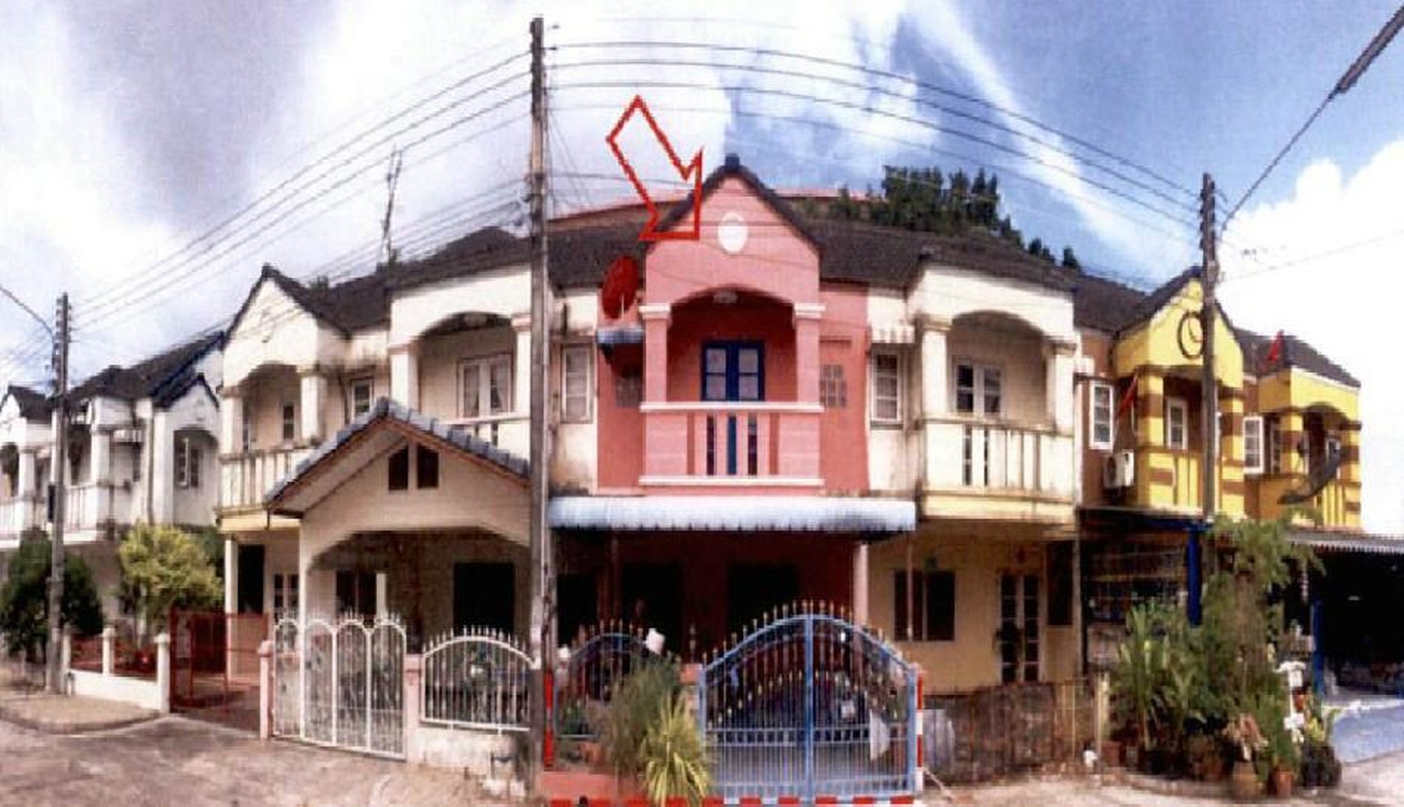 ทรัพย์สถาบันโดย GHB ทาวน์เฮาส์ เมืองระยอง ระยอง