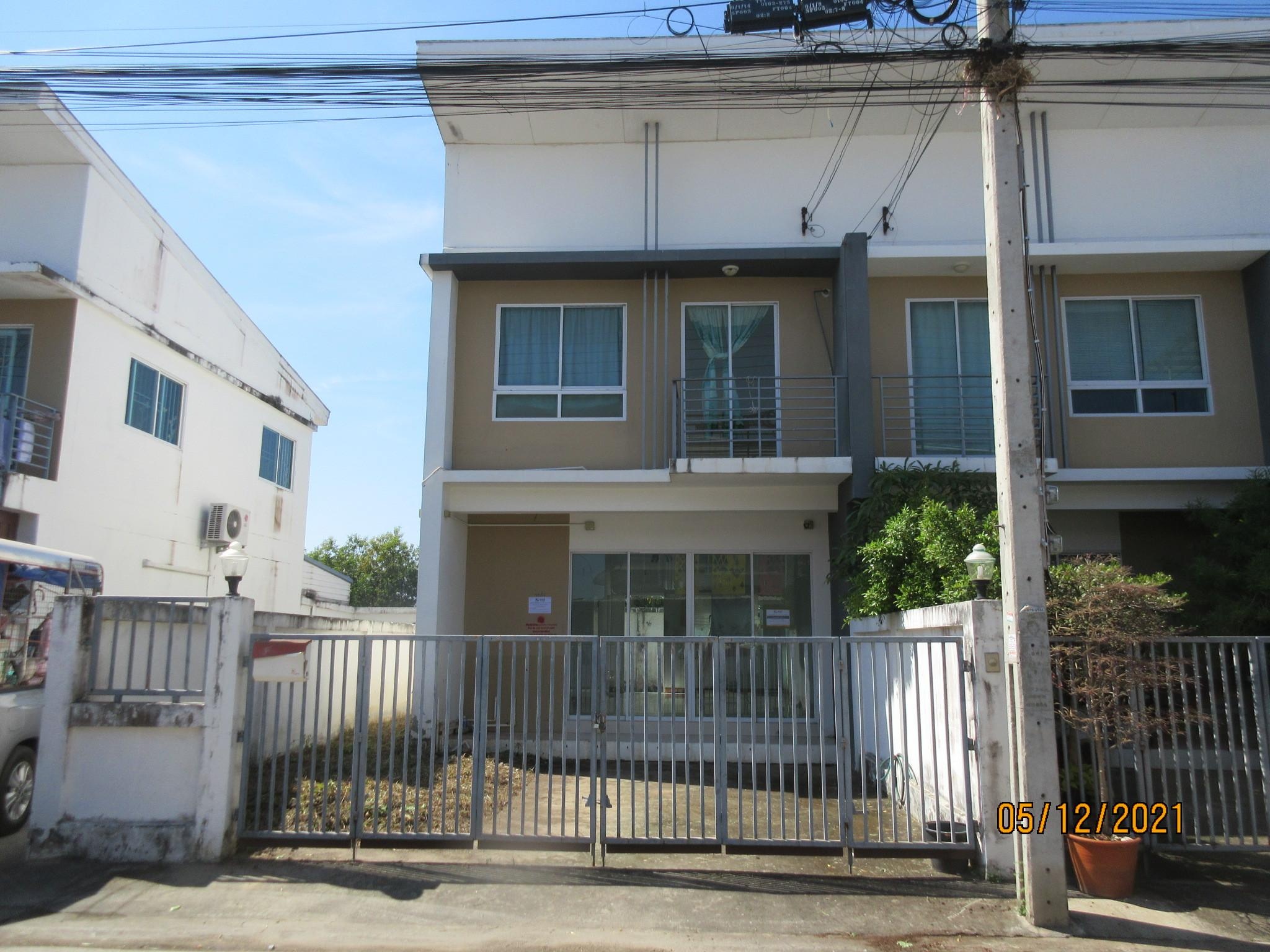 ทรัพย์สถาบันโดย GHB ทาวน์เฮาส์ หนองจอก กรุงเทพมหานคร