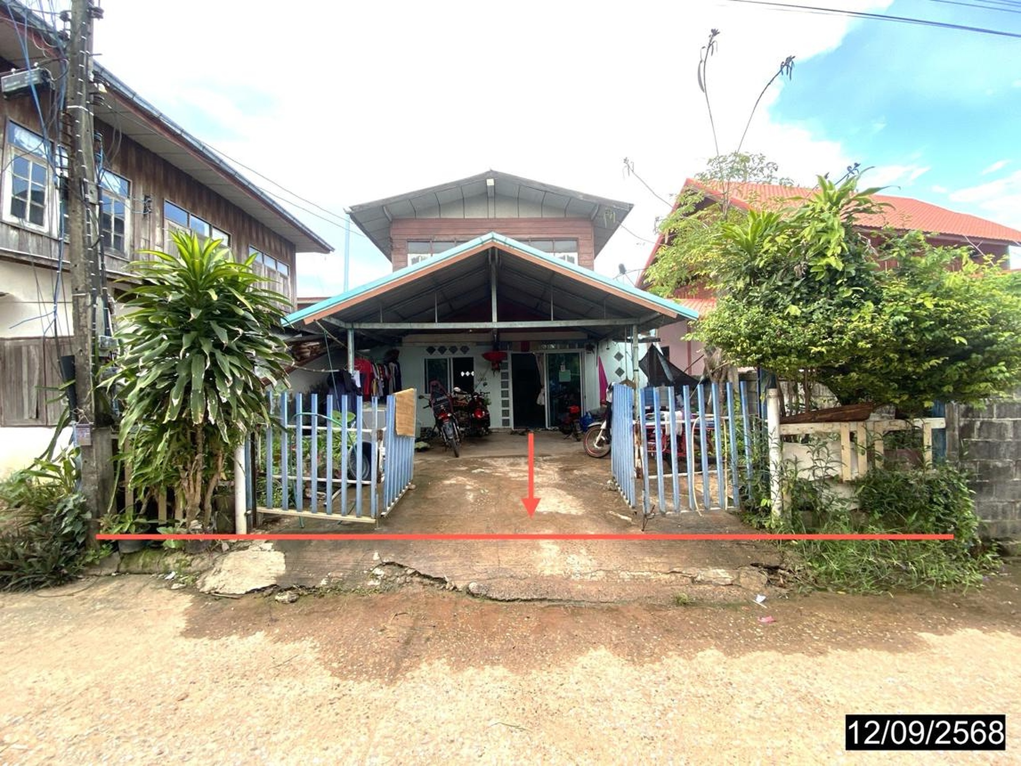 ทรัพย์สถาบันโดย KASIKORNBANK บ้านเดี่ยว ถนนสายแยกทล.213-บ้านเหล่าแดง(มค.3064)