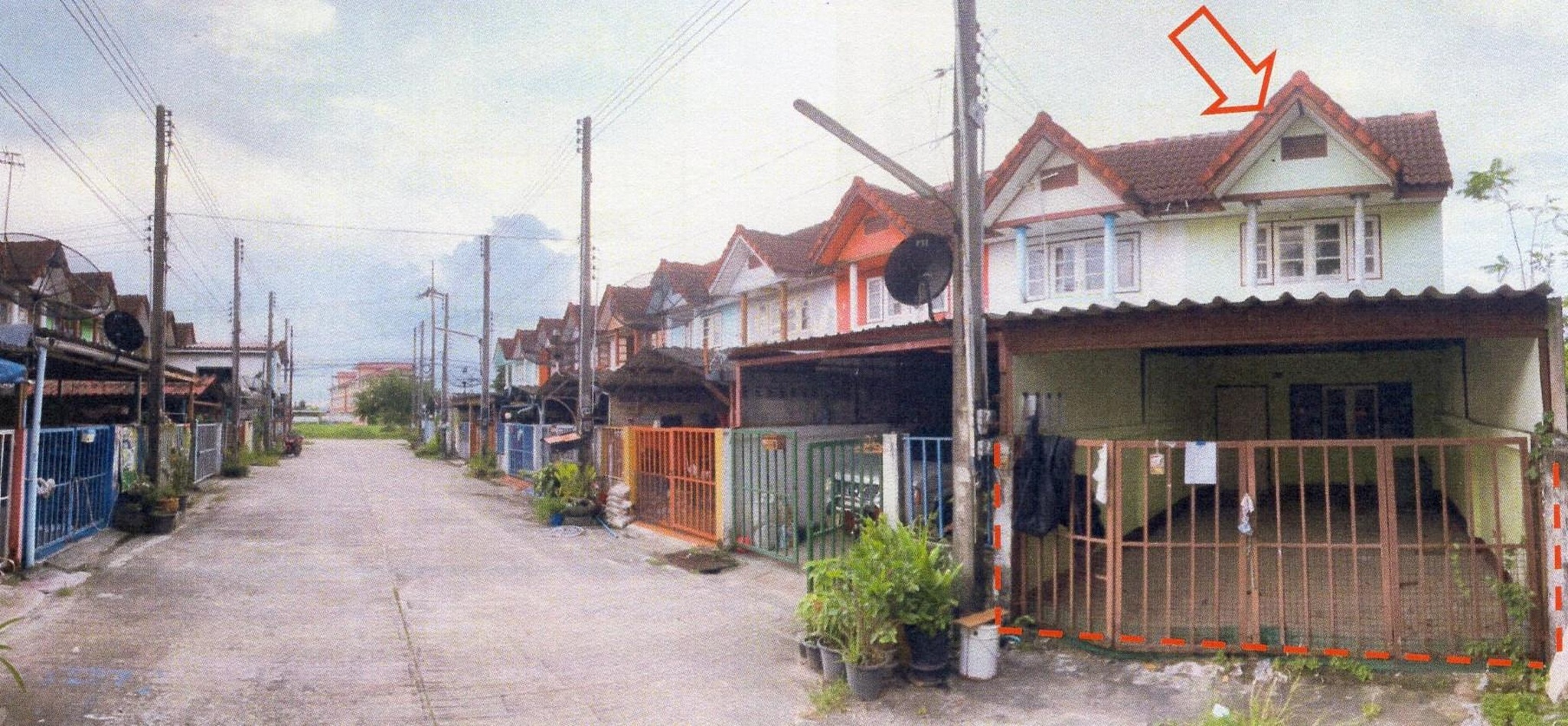 ทรัพย์สถาบันโดย GHB ทาวน์เฮาส์ นิคมพัฒนา ระยอง