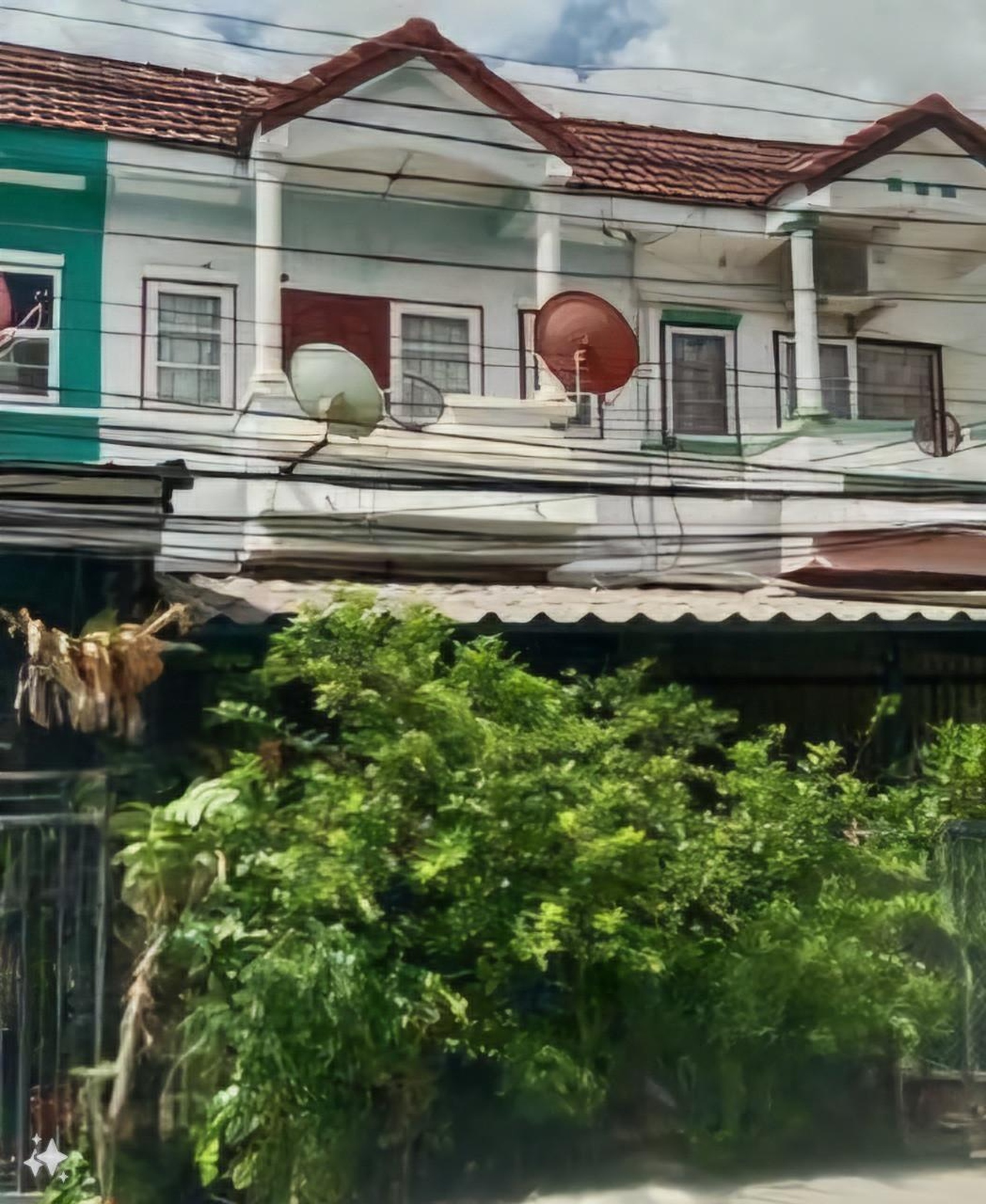ทรัพย์สถาบันโดย GHB ทาวน์เฮาส์ ลำลูกกา ปทุมธานี