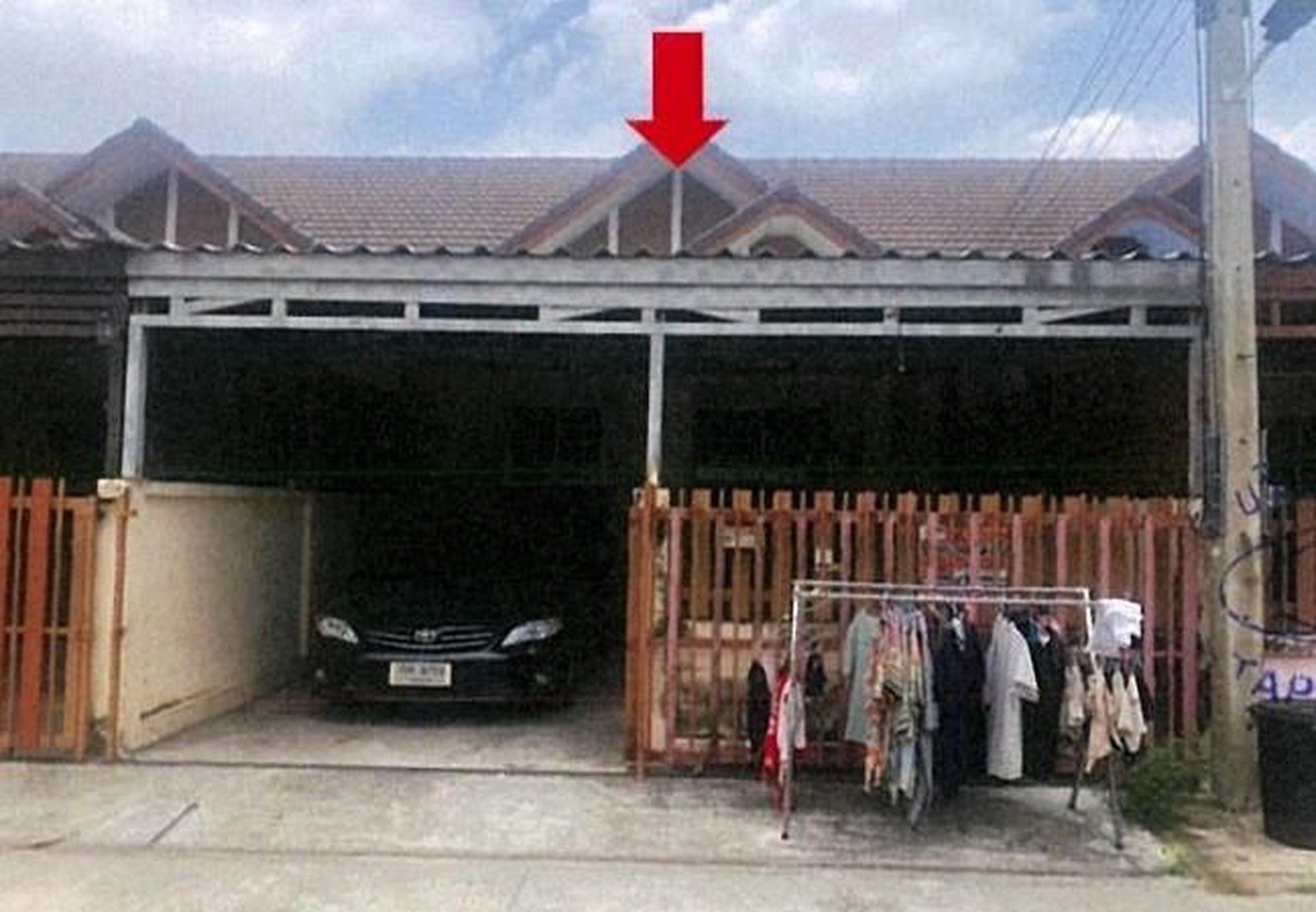 ทรัพย์สถาบันโดย GHB ทาวน์เฮาส์ หนองแค สระบุรี