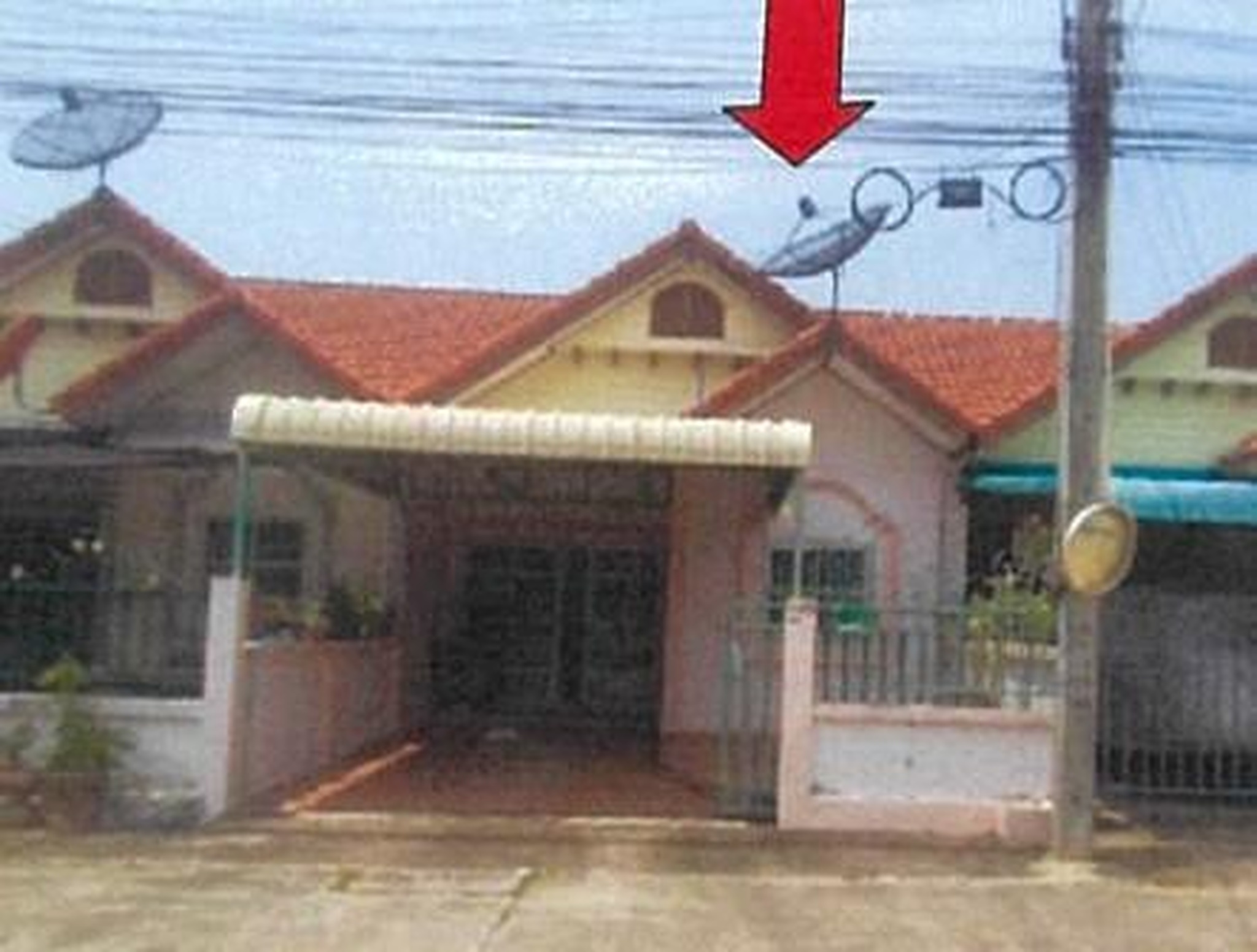 ทรัพย์สถาบันโดย GHB ทาวน์เฮาส์ บางละมุง ชลบุรี