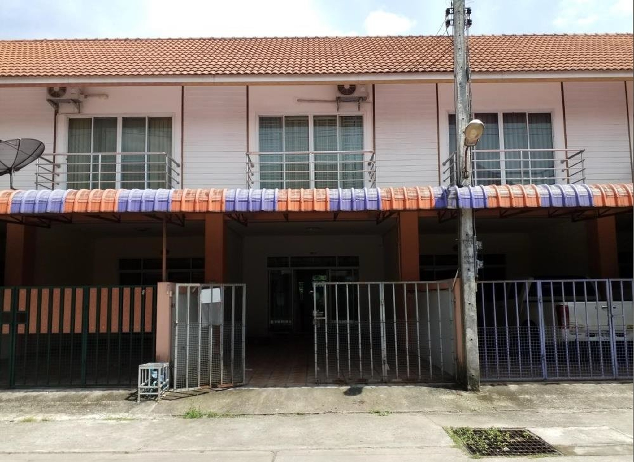 ทรัพย์สถาบันโดย SCB ทาวน์เฮาส์