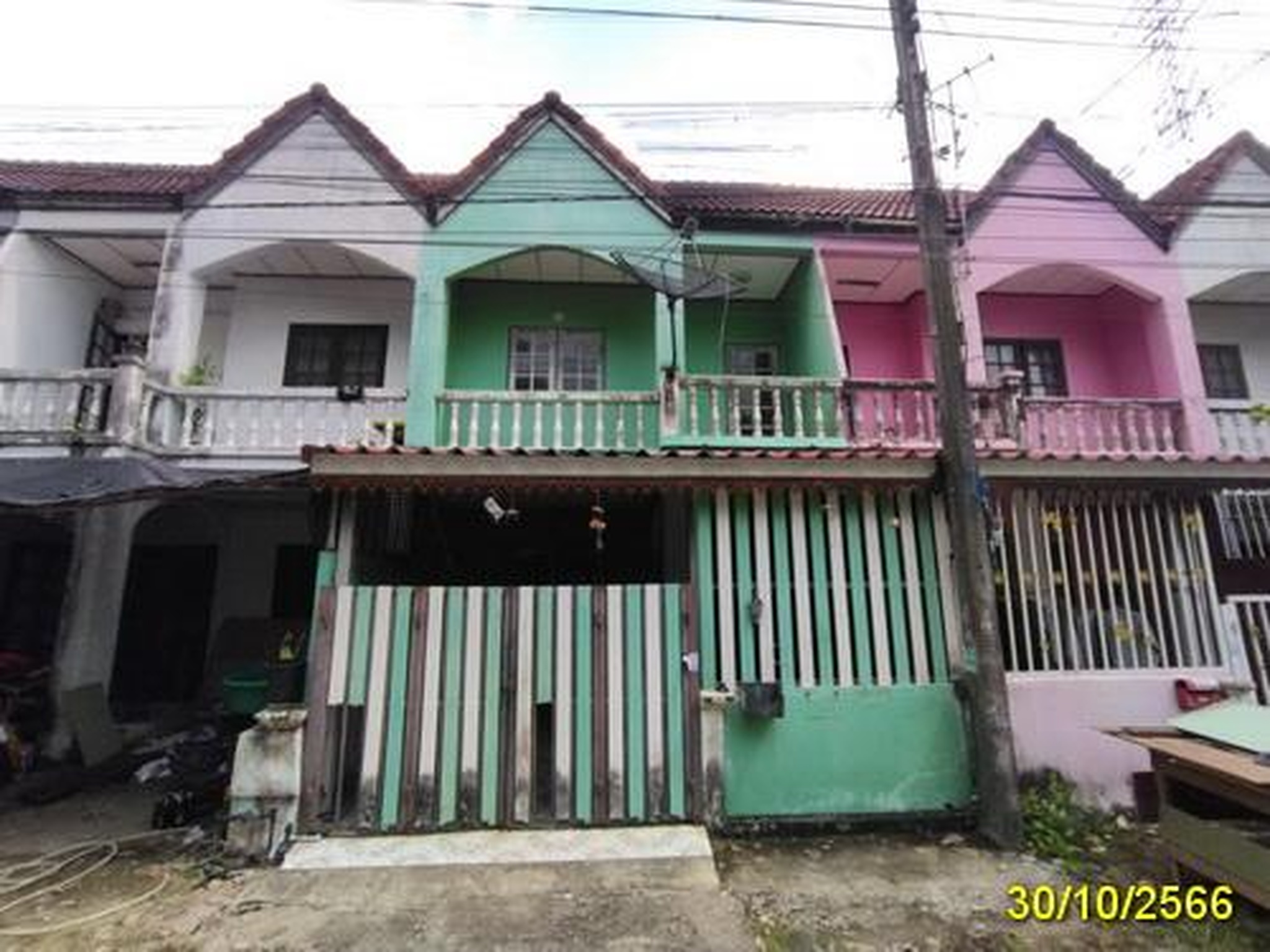 ทรัพย์สถาบันโดย GHB ทาวน์เฮาส์ ธัญบุรี ปทุมธานี
