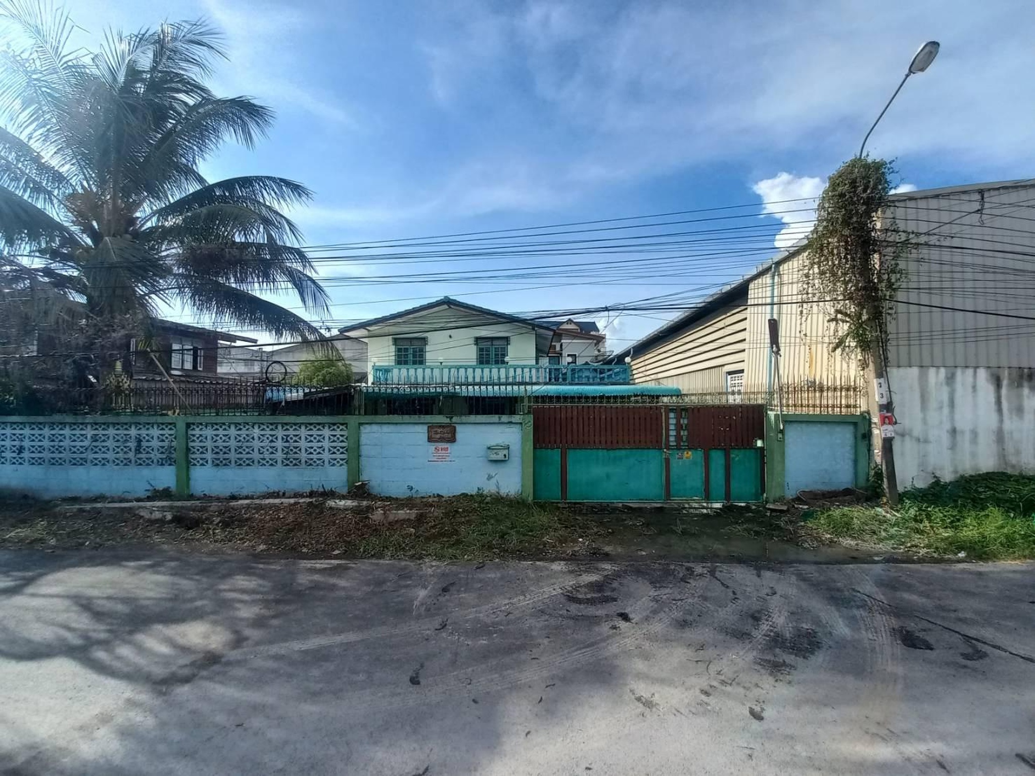 ทรัพย์สถาบันโดย GHB บ้านเดี่ยว บางขุนเทียน กรุงเทพมหานคร